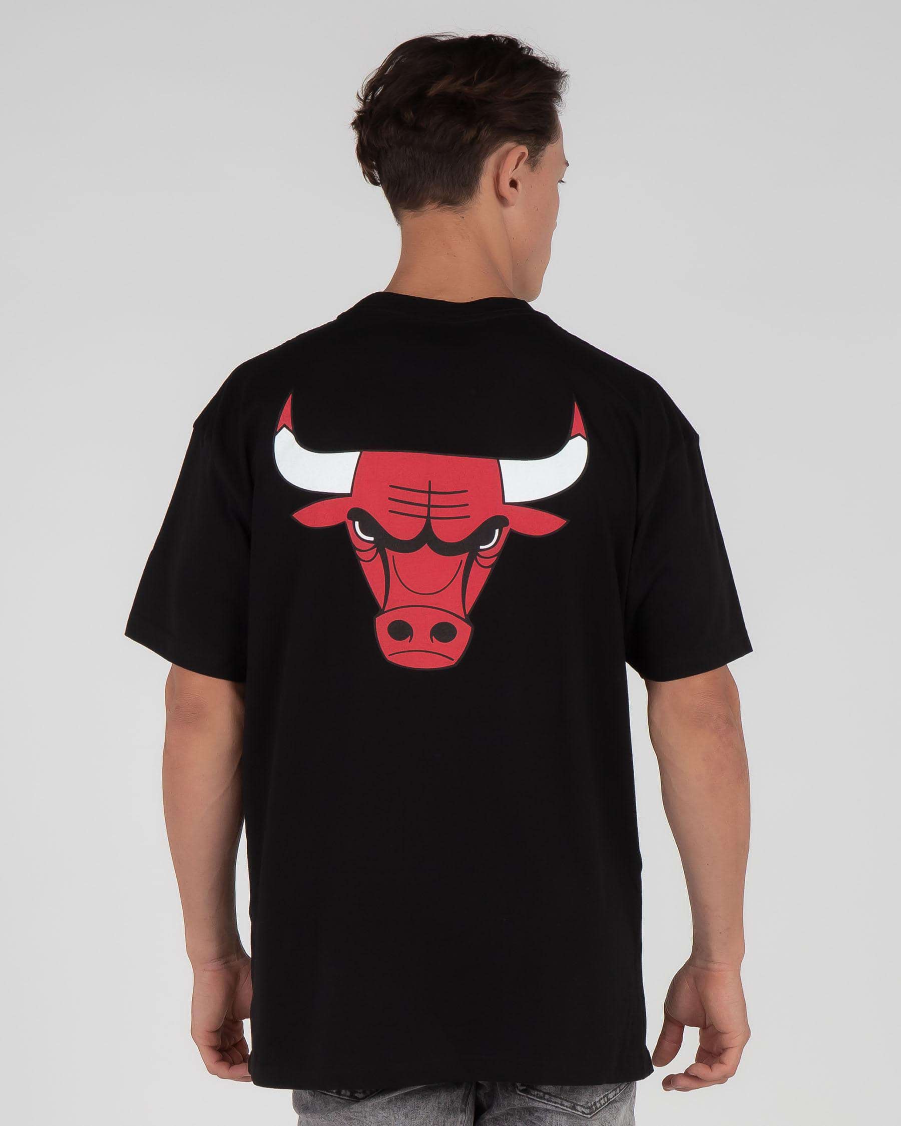 Mitchell & Ness Chicago Bulls Retro Repeat T-Shirt In Black - Fast ...