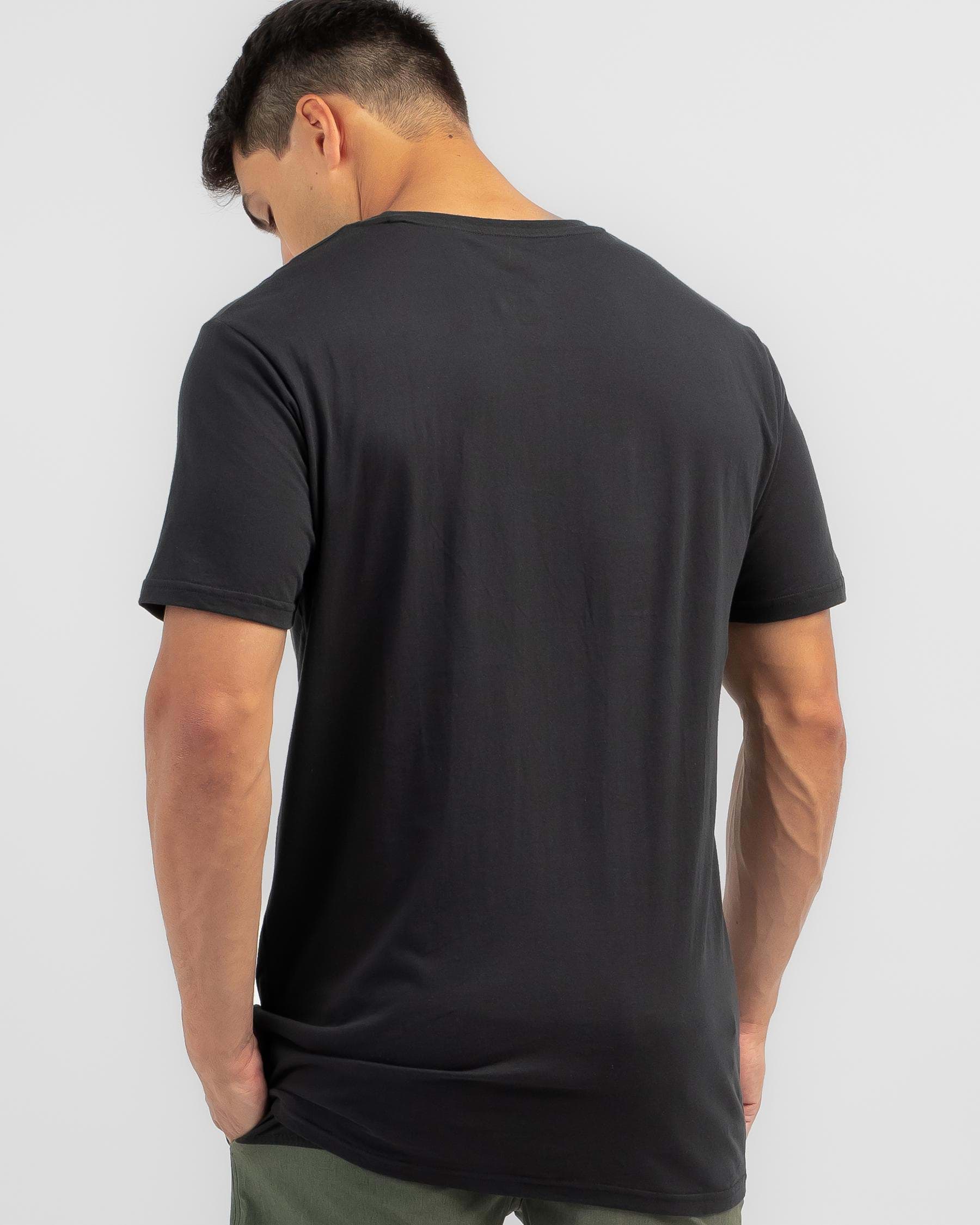 Shop Sparta Shield T-Shirt In Black - Fast Shipping & Easy Returns ...