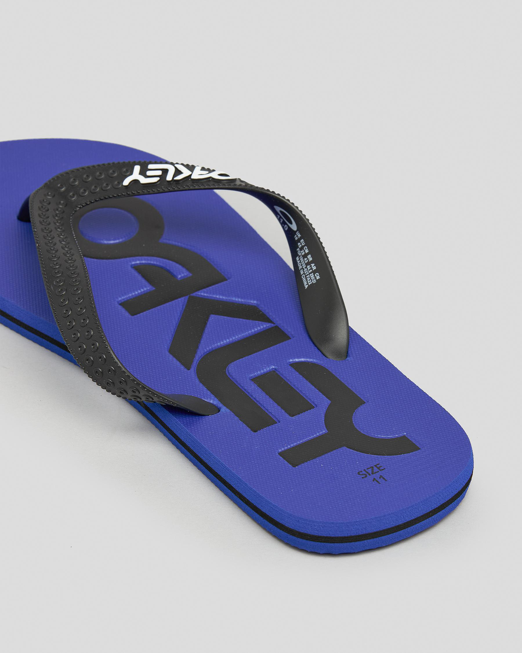 oakley flip flops