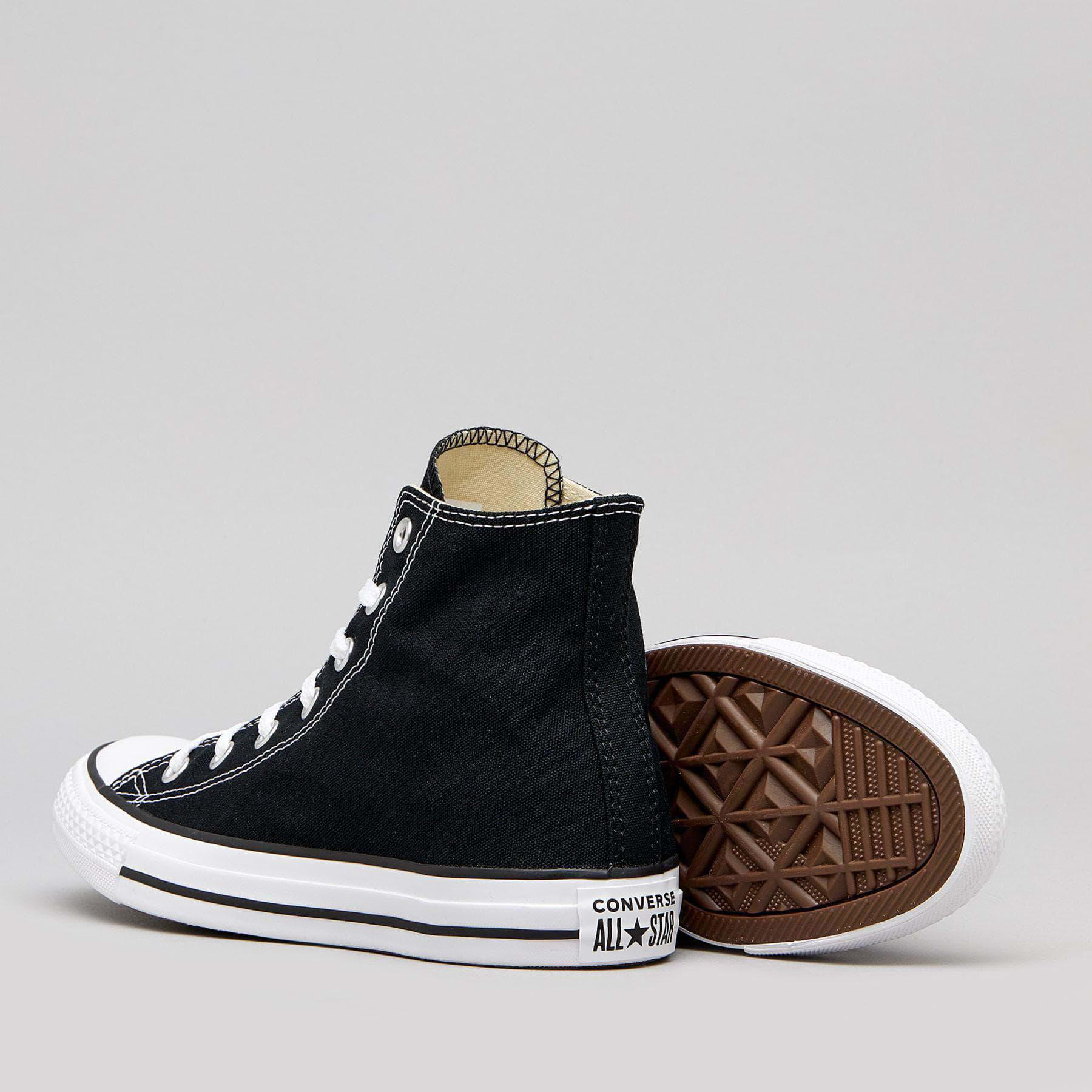 Chuck Taylor Hi-Top Shoes