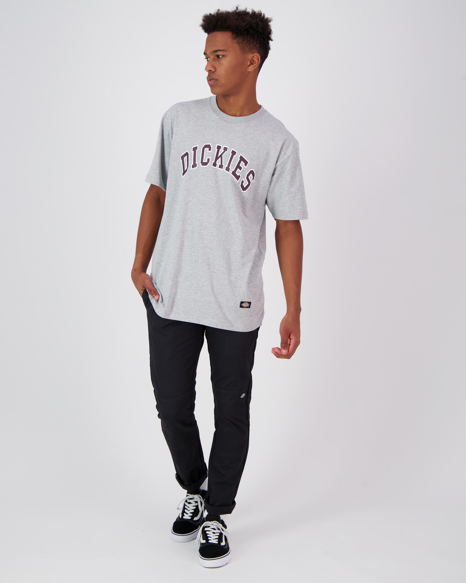 811 Skinny Straight Pants