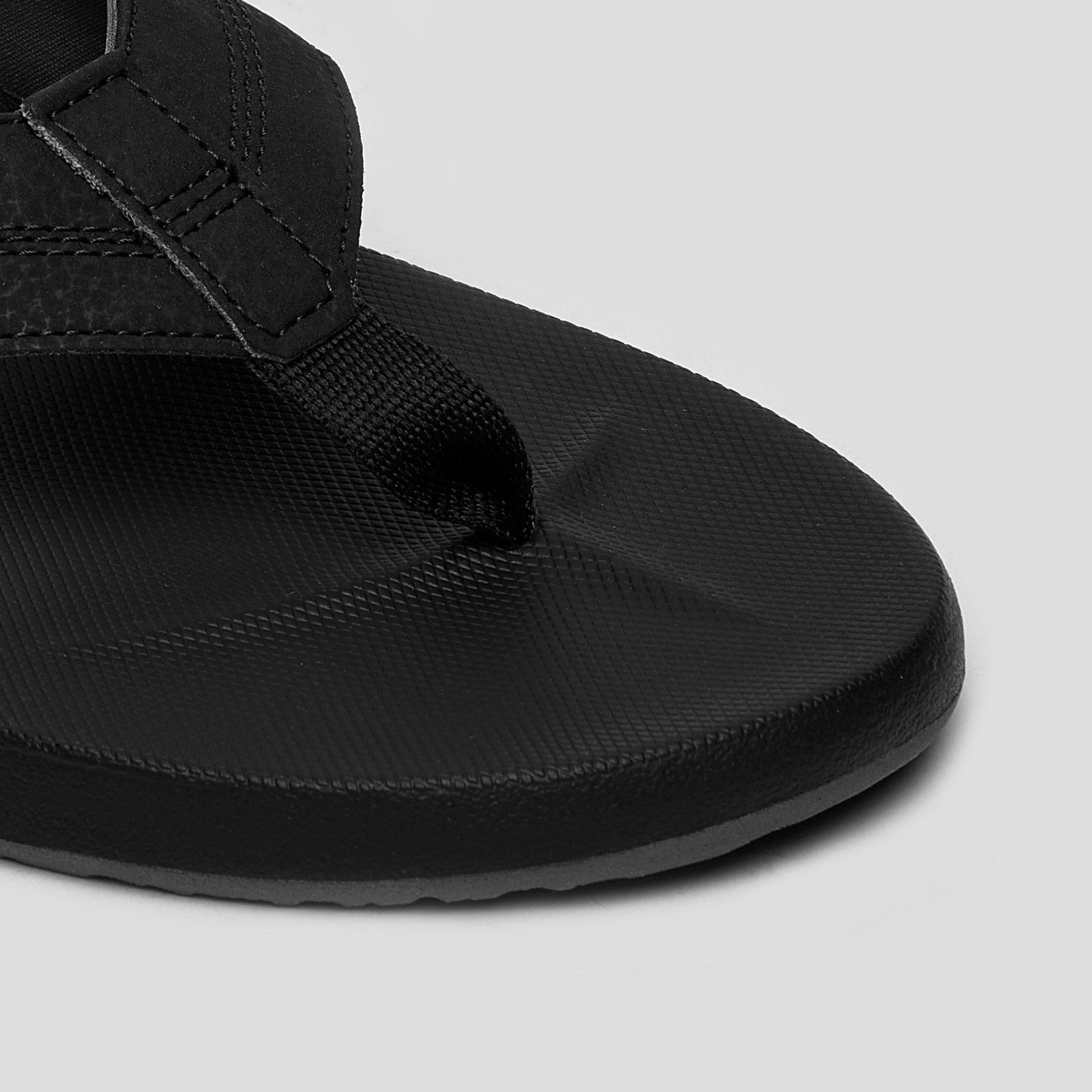 Cushion Phantom Thongs