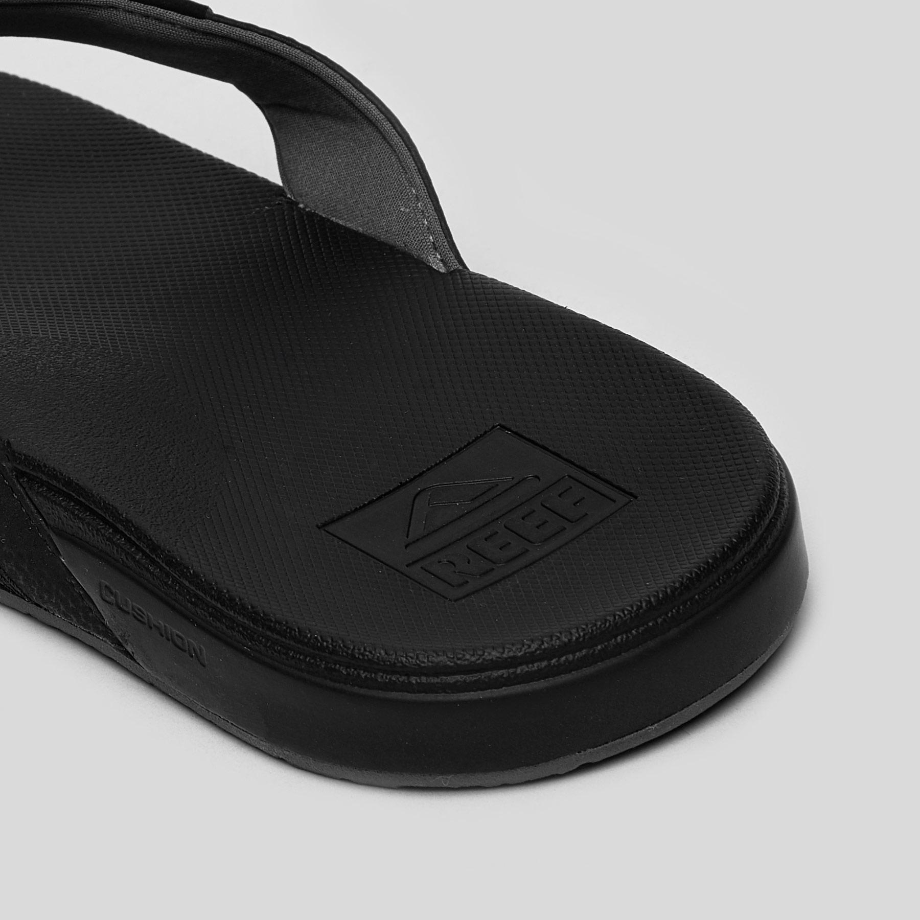 Cushion Phantom Thongs