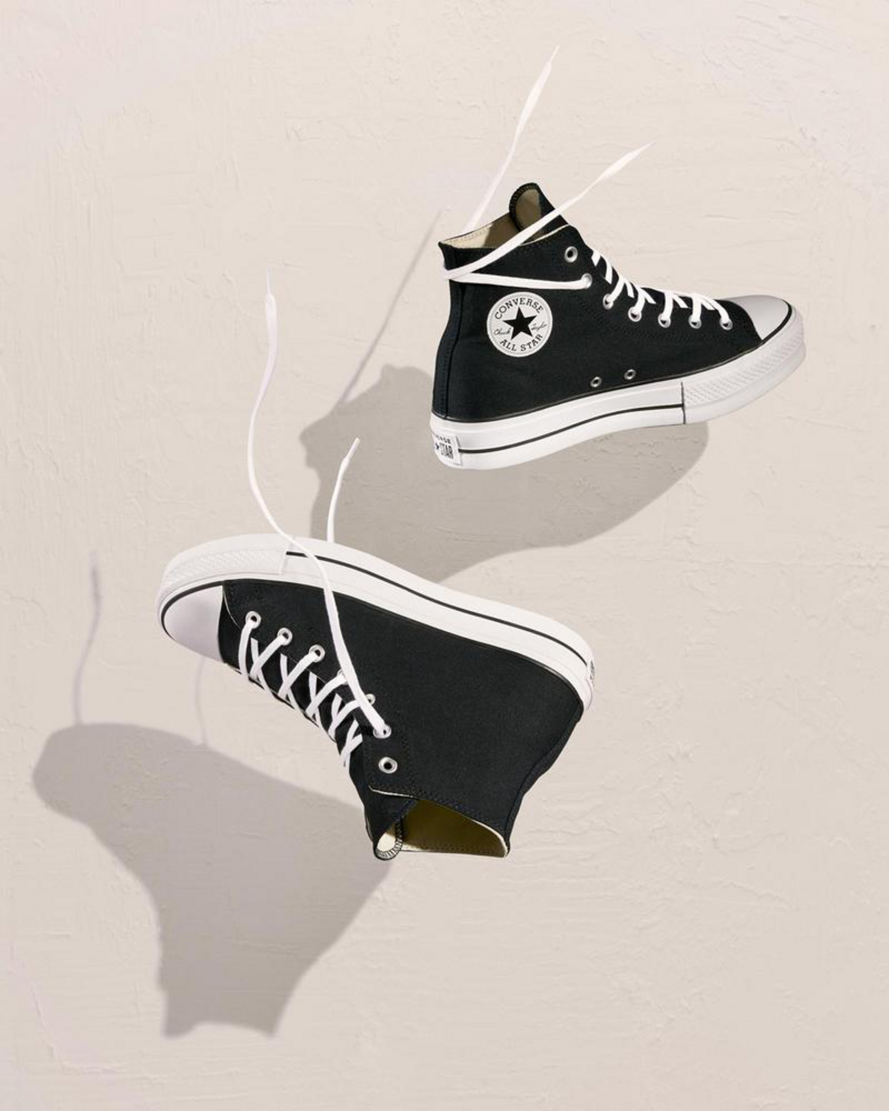 Chuck Taylor Hi-Top Platform Shoes