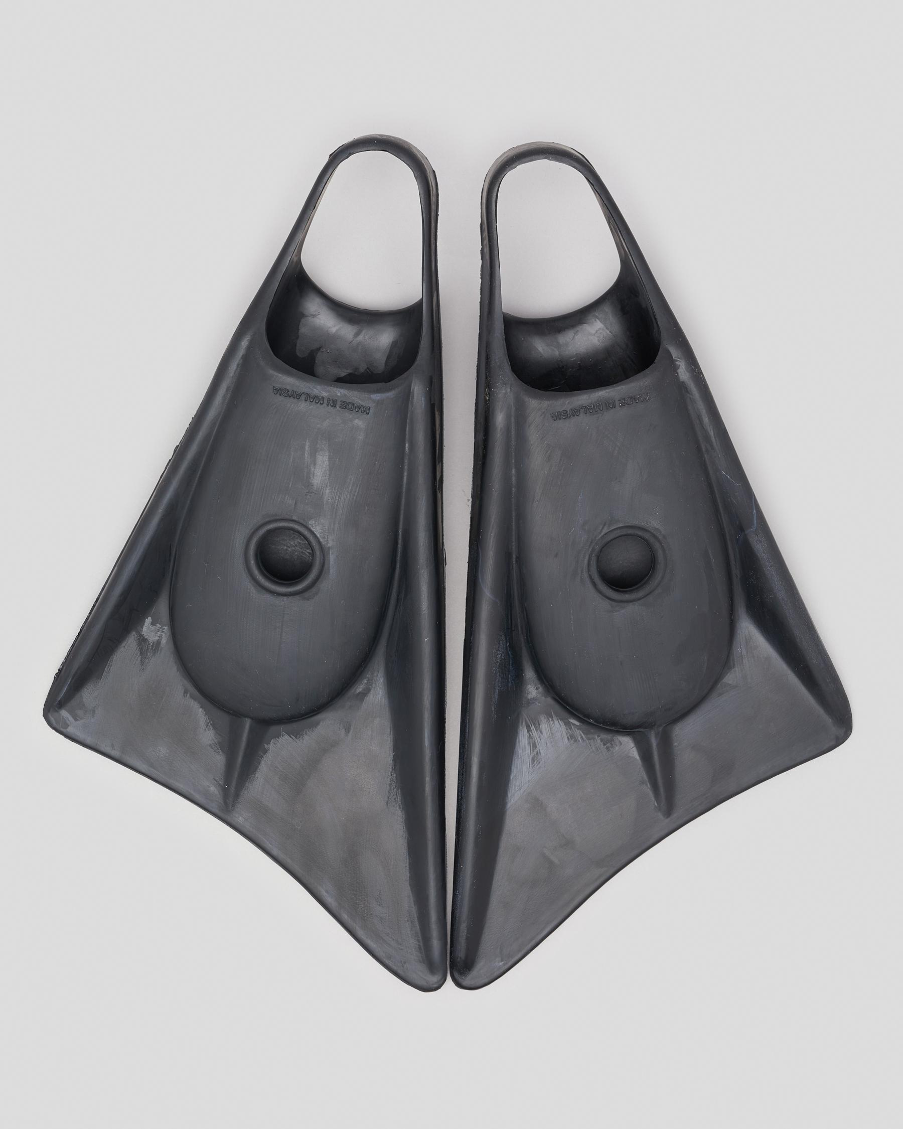 Joe Clarke All Black Fins