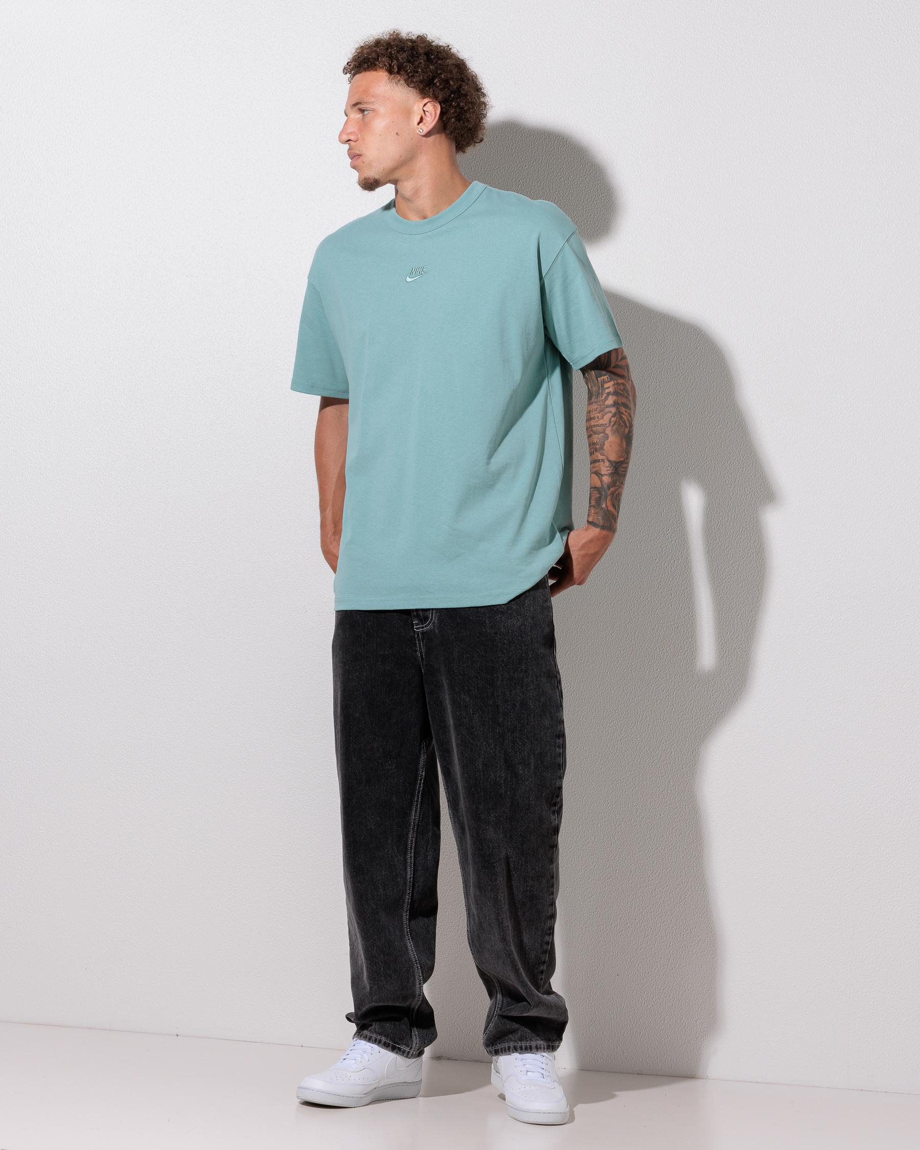 Sportswear Premium Essential T-Shirt