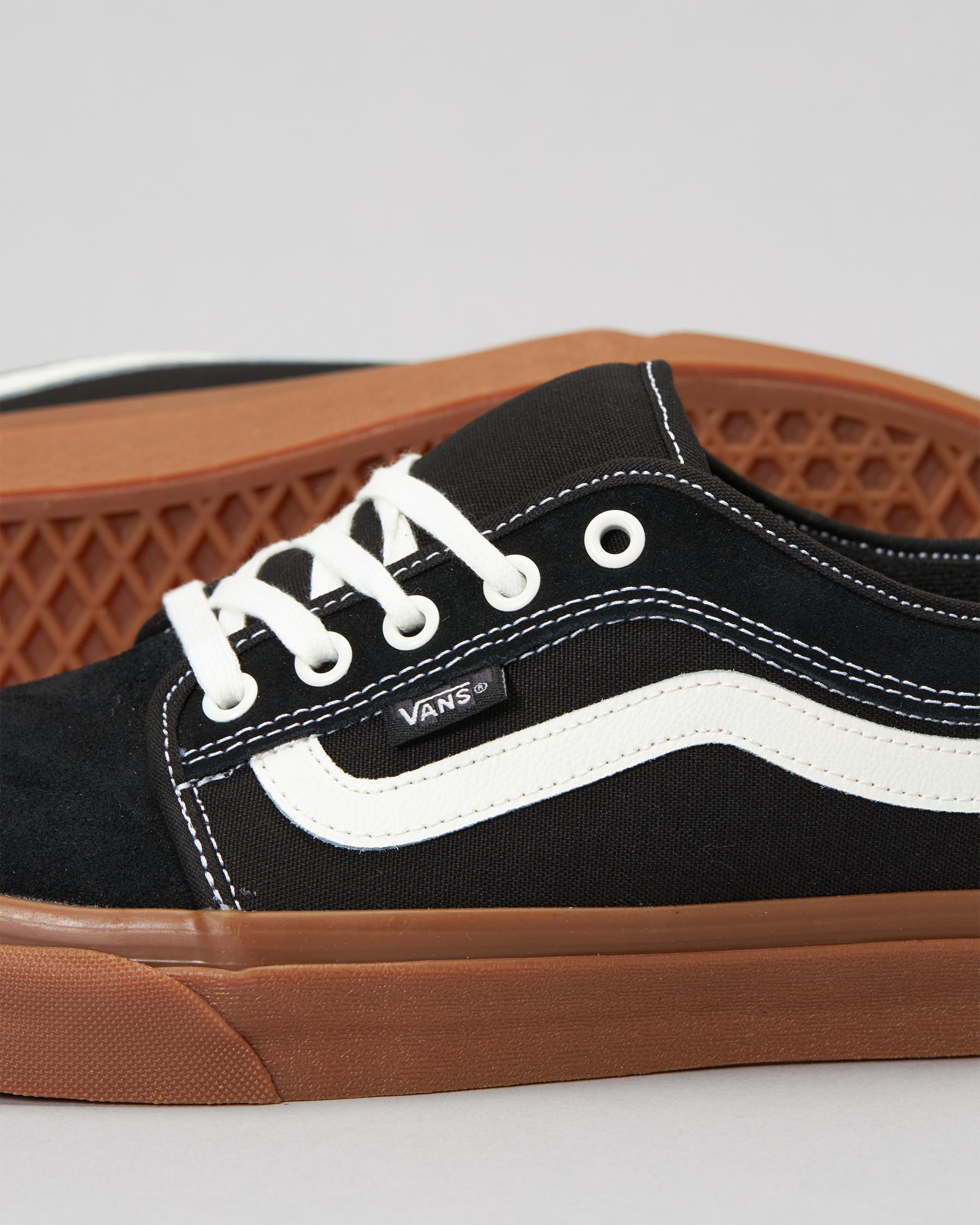 Chukka Low Sidestripe Shoes