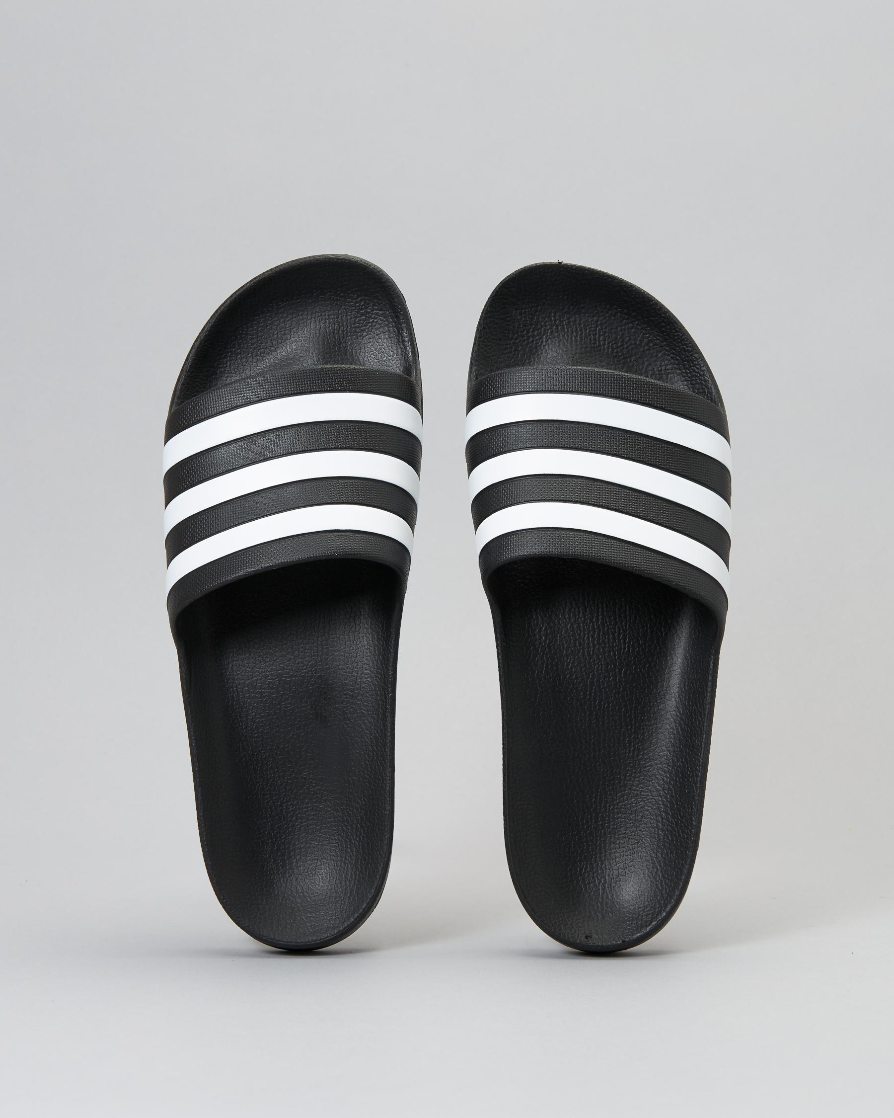 Adilette Aqua Slides