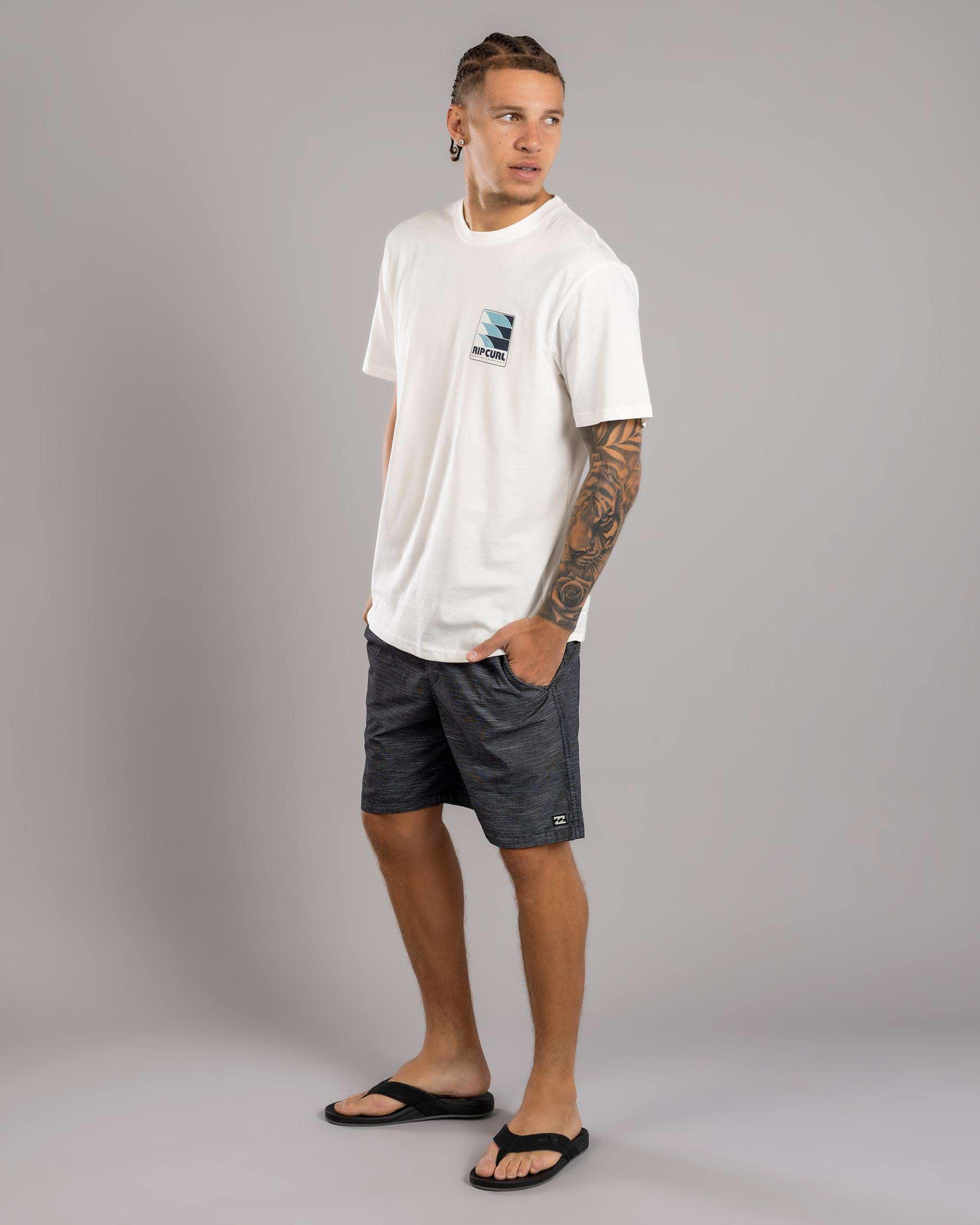 Surf Revival Line Up T-Shirt