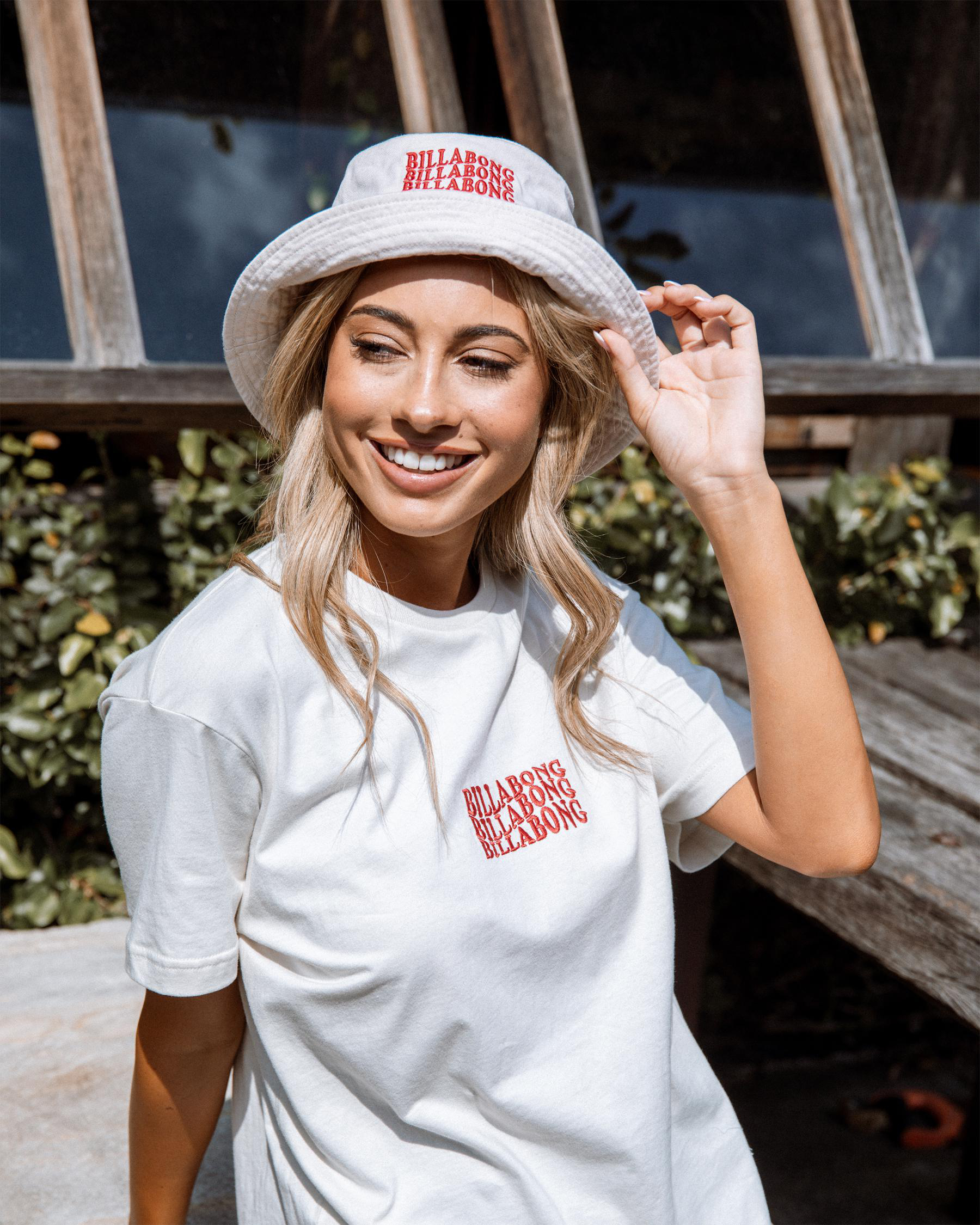 Surf High Sun Faded Bucket Hat