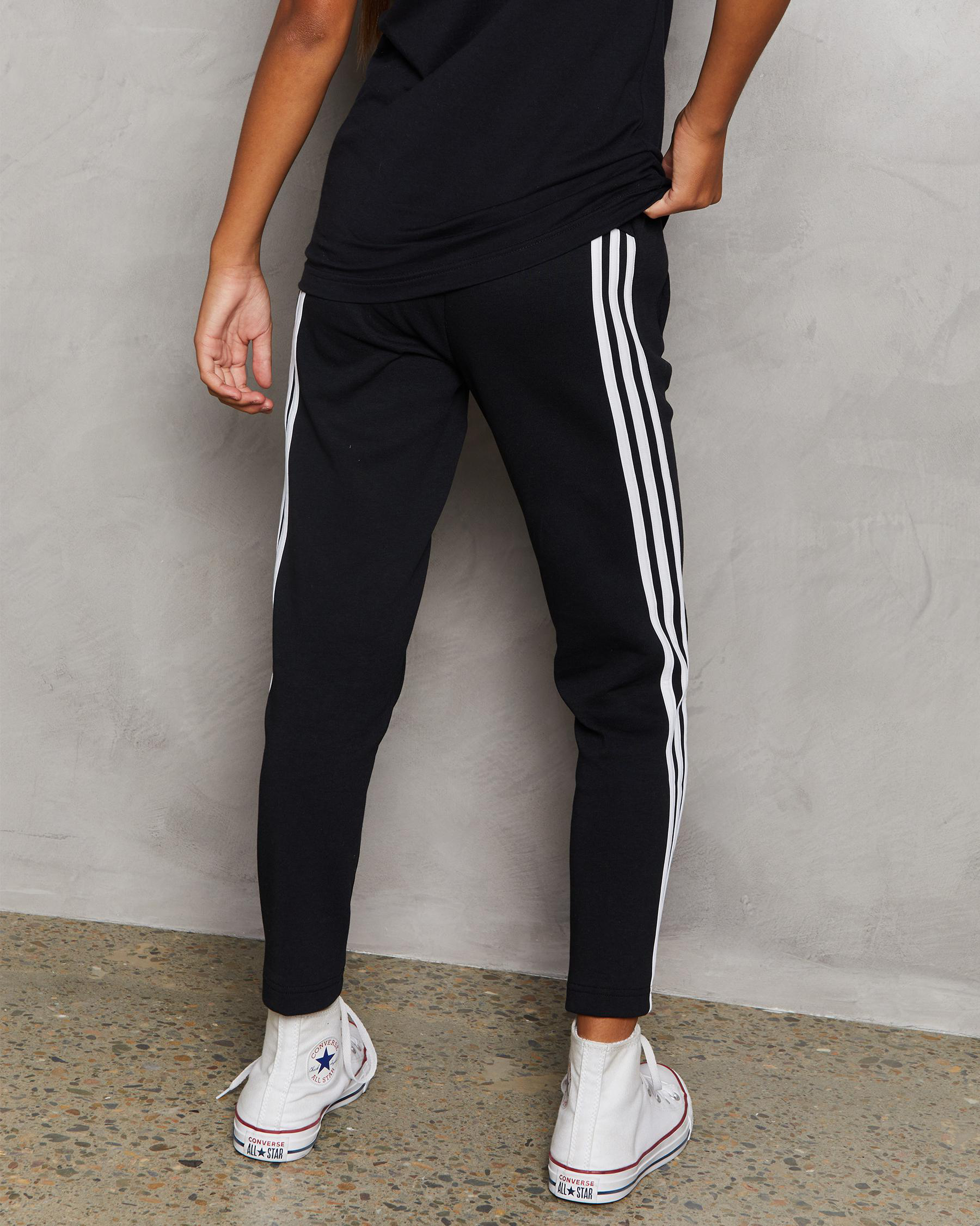 3 Stripes Pant