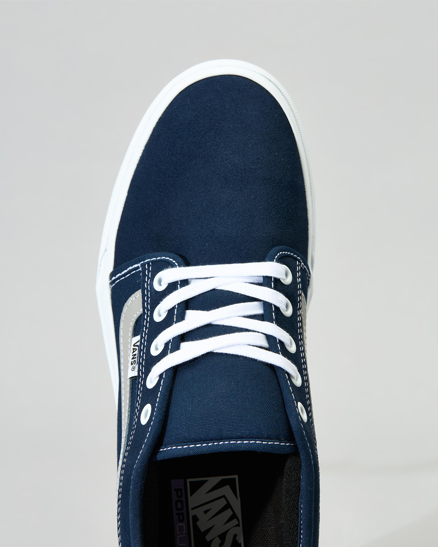 Chukka Low Sidestripe Shoes