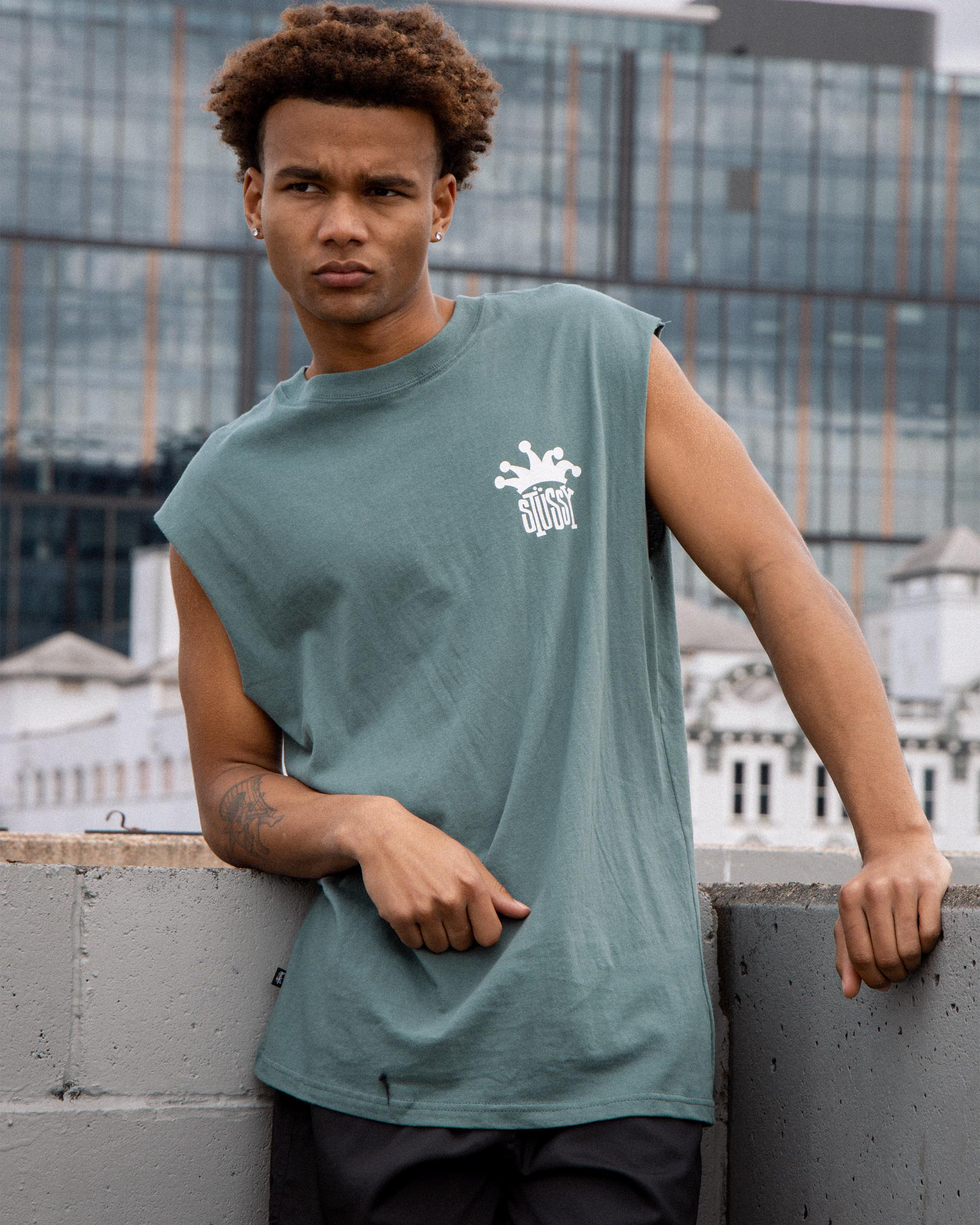 Jester Crown Muscle Tank