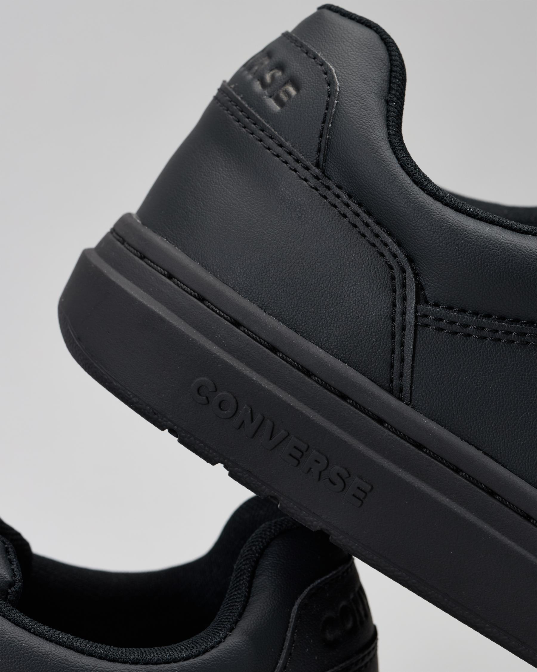 Chuck Taylor Pro Blaze V2 Low-Cut Shoes