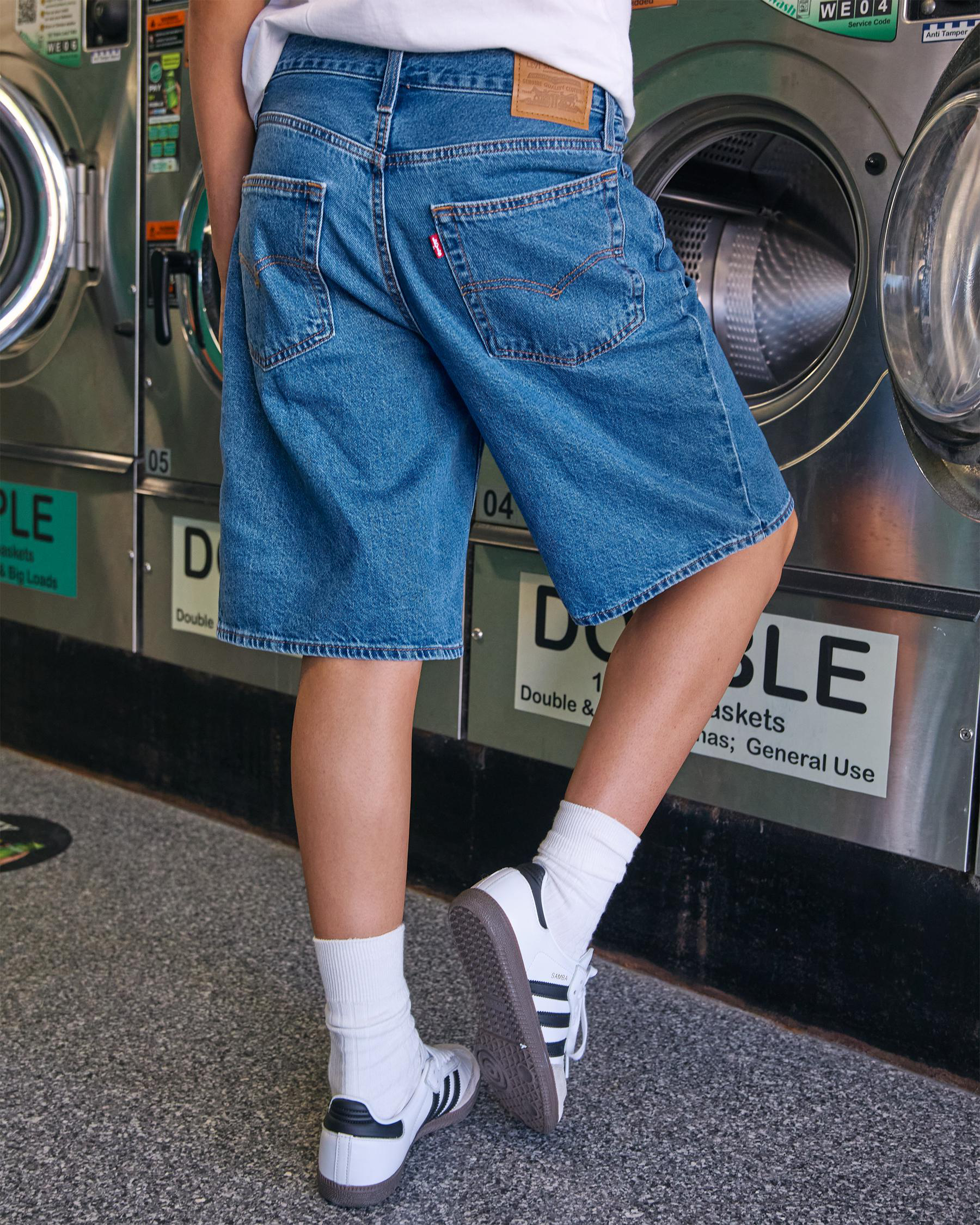 501® Mid Thigh Denim Shorts