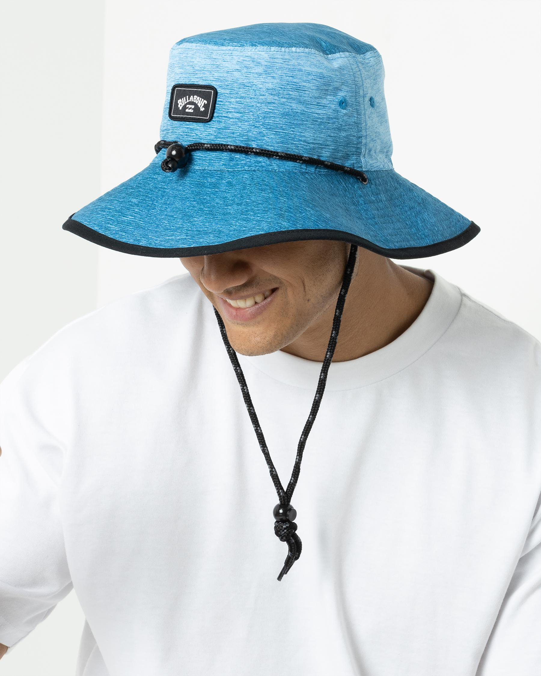 Division Reversible Hat