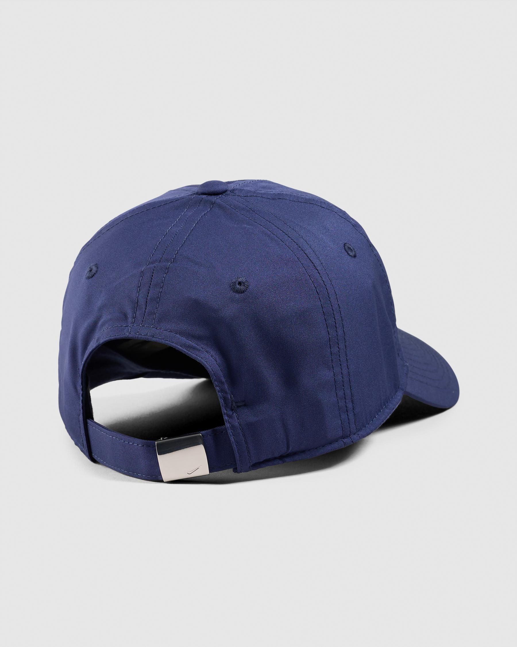 Swoosh Metallic Cap