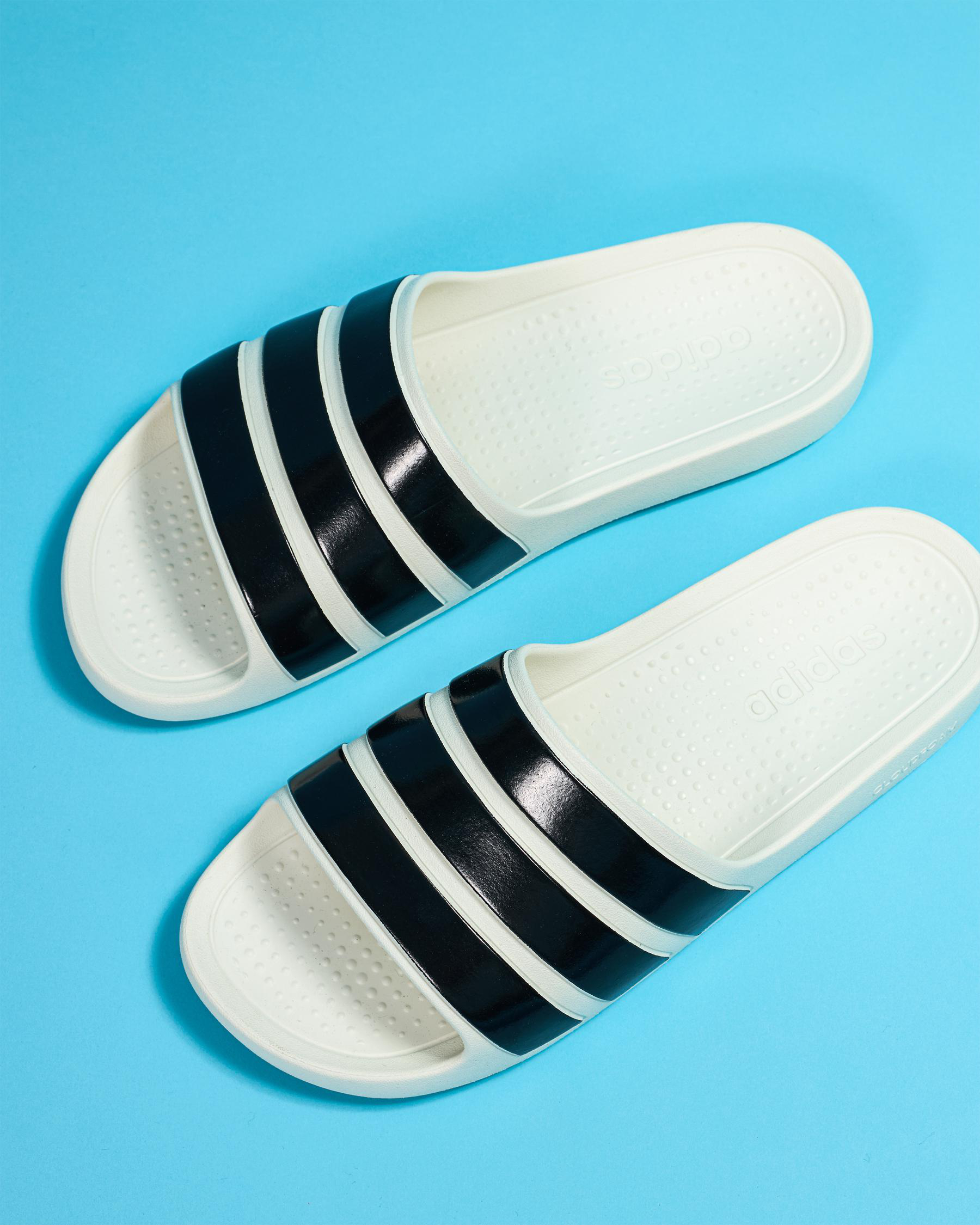 Adilette Flow Slides