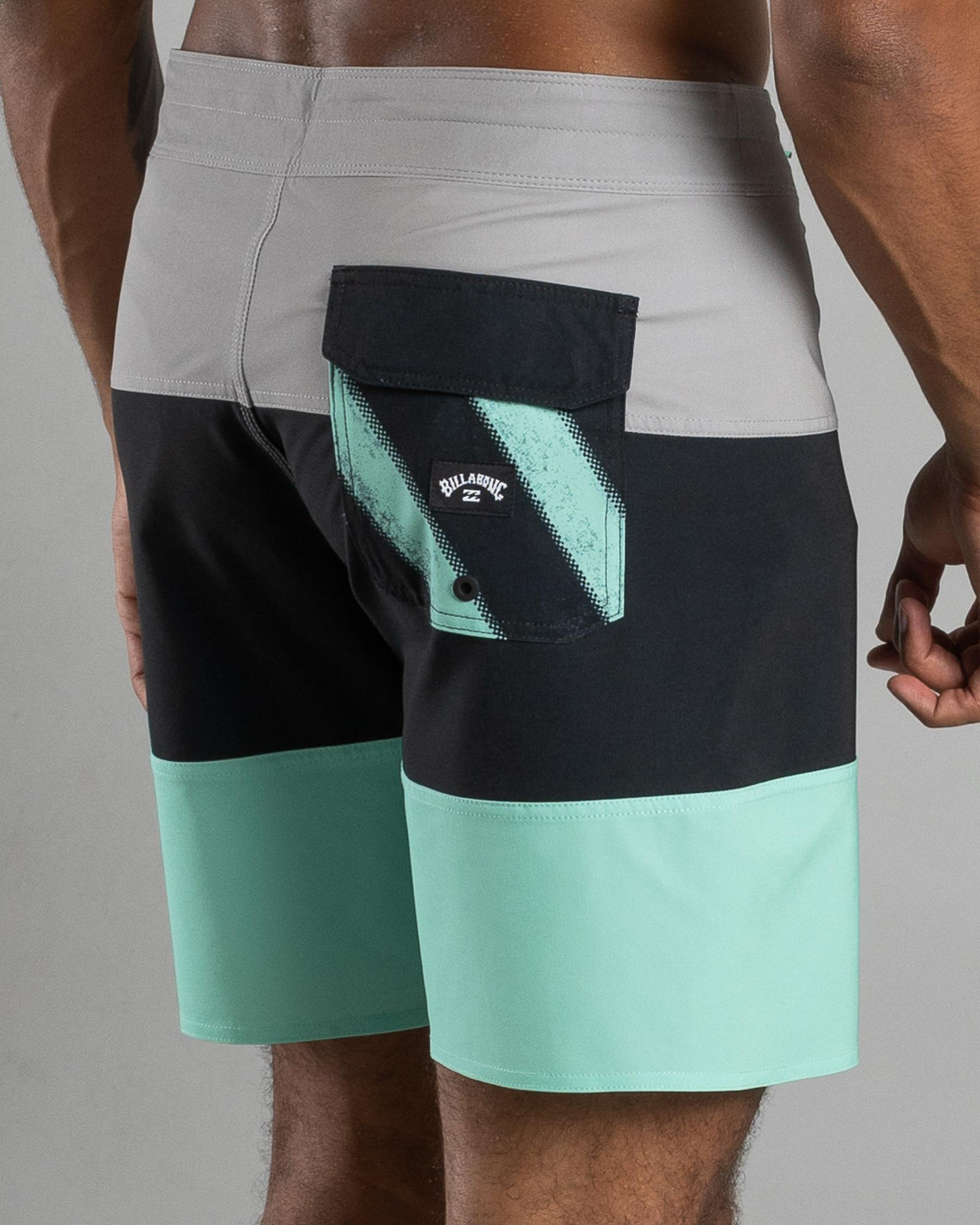 Tribong Pro Board Shorts