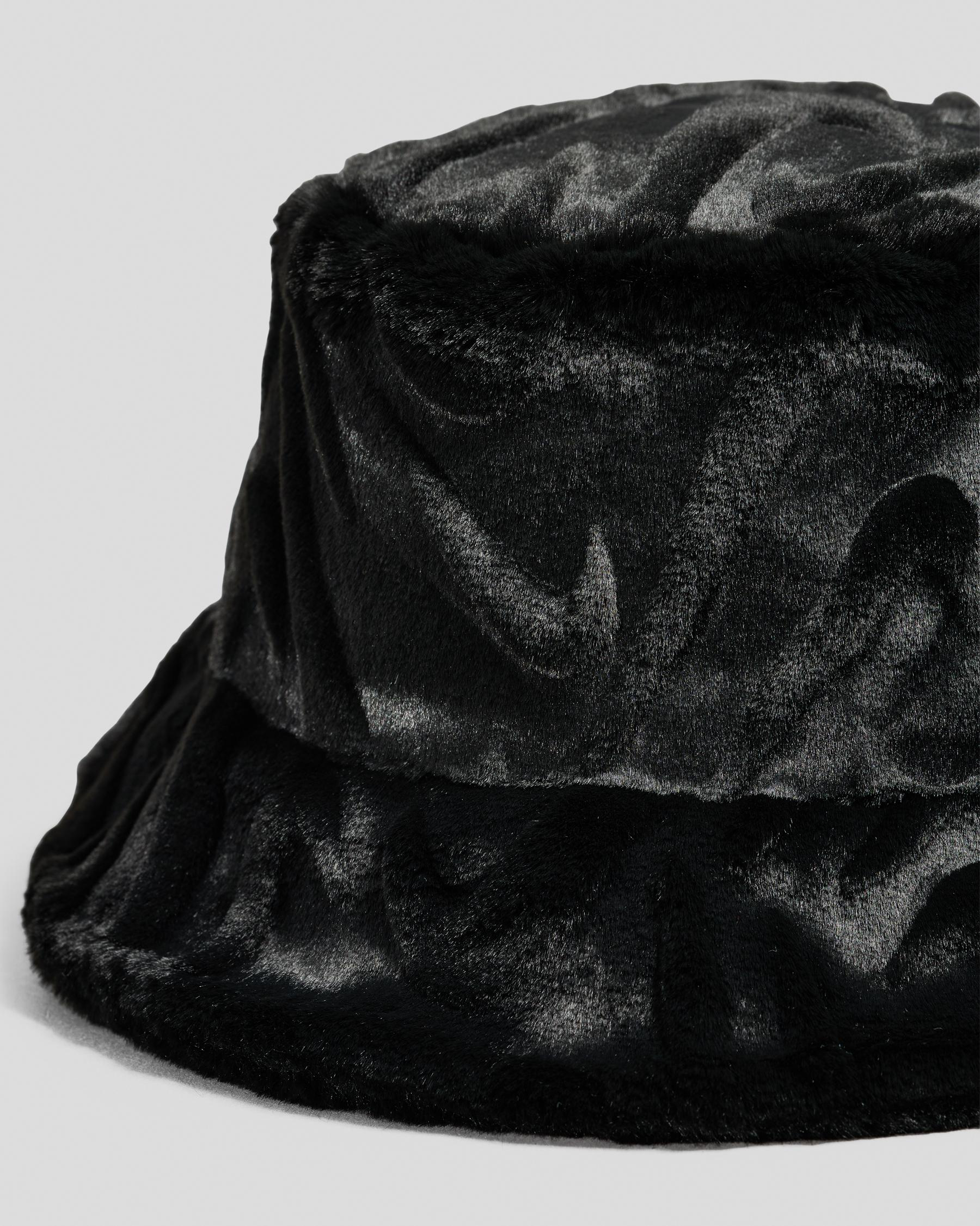 Apex Fur Swoosh Bucket Hat