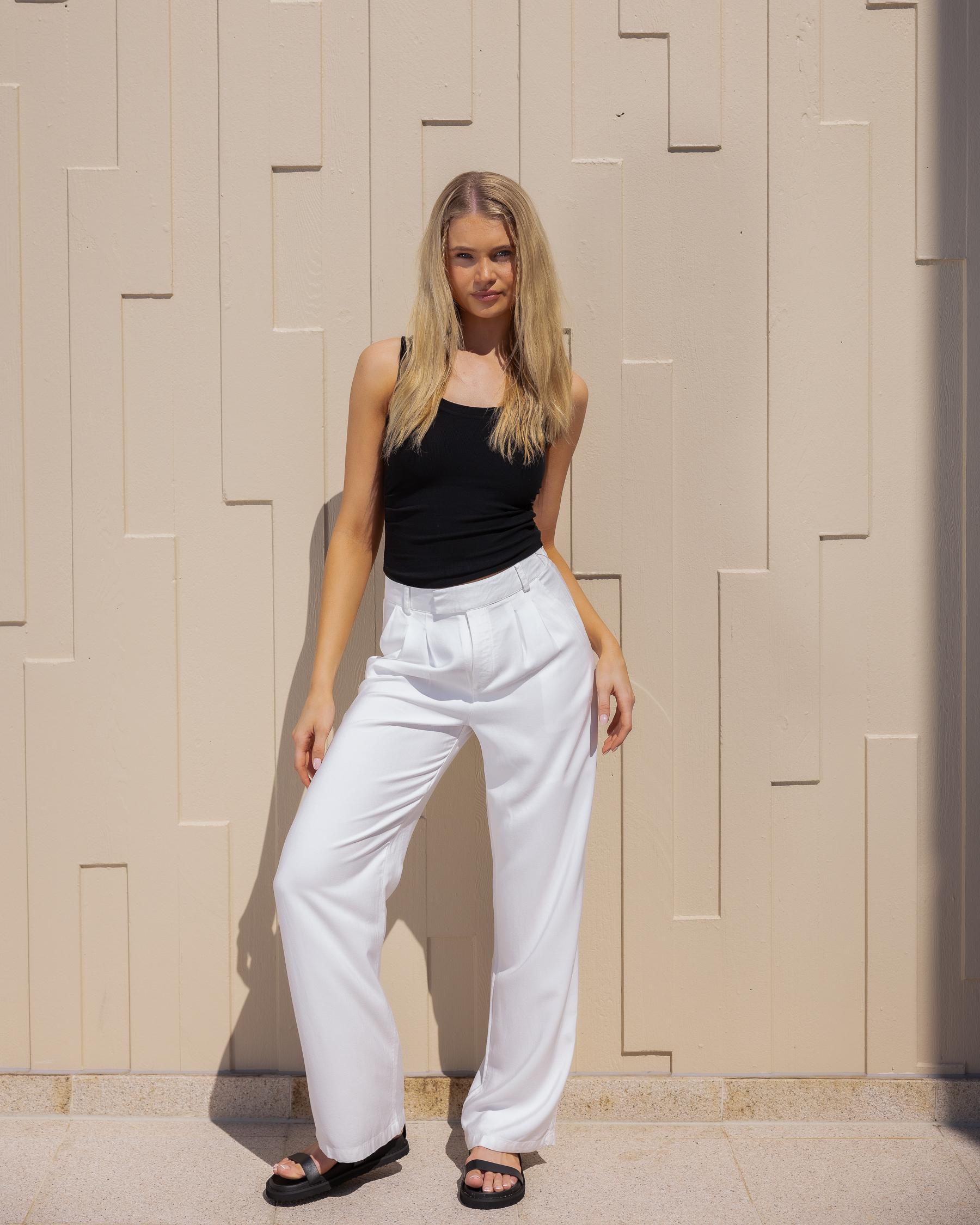 Basic Ruched Side Tank Top