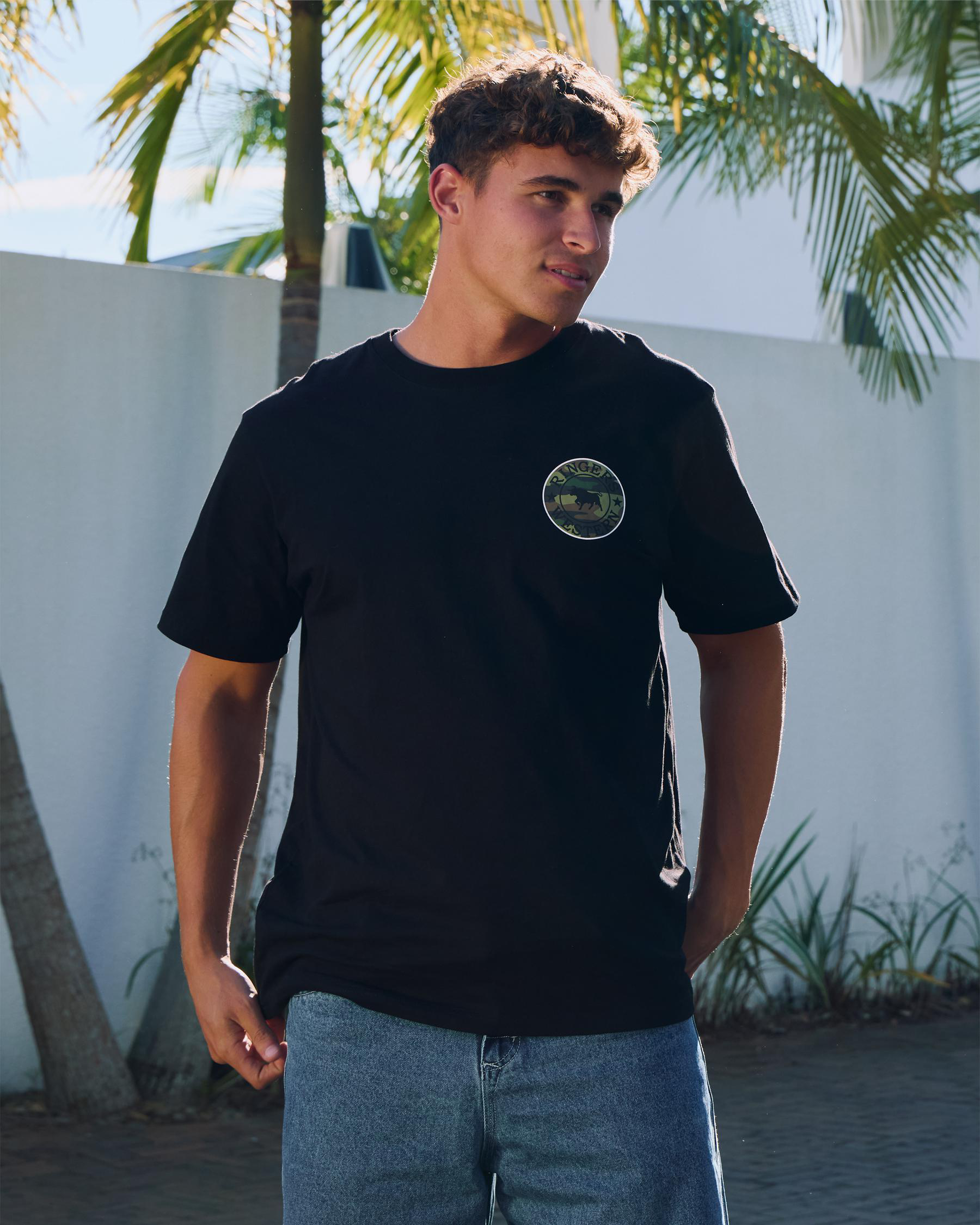 Signature Bull Relaxed T-Shirt