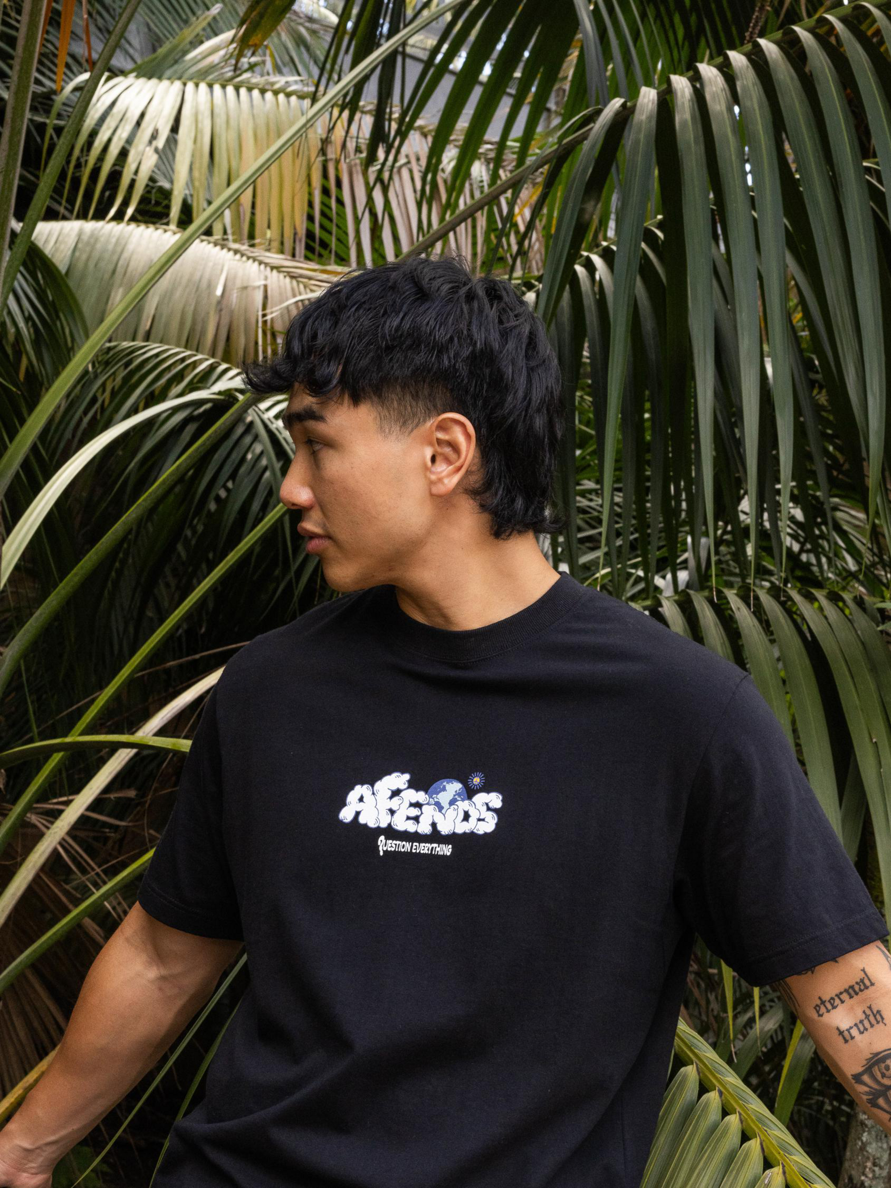 Chem Trails Retro Fit T-Shirt