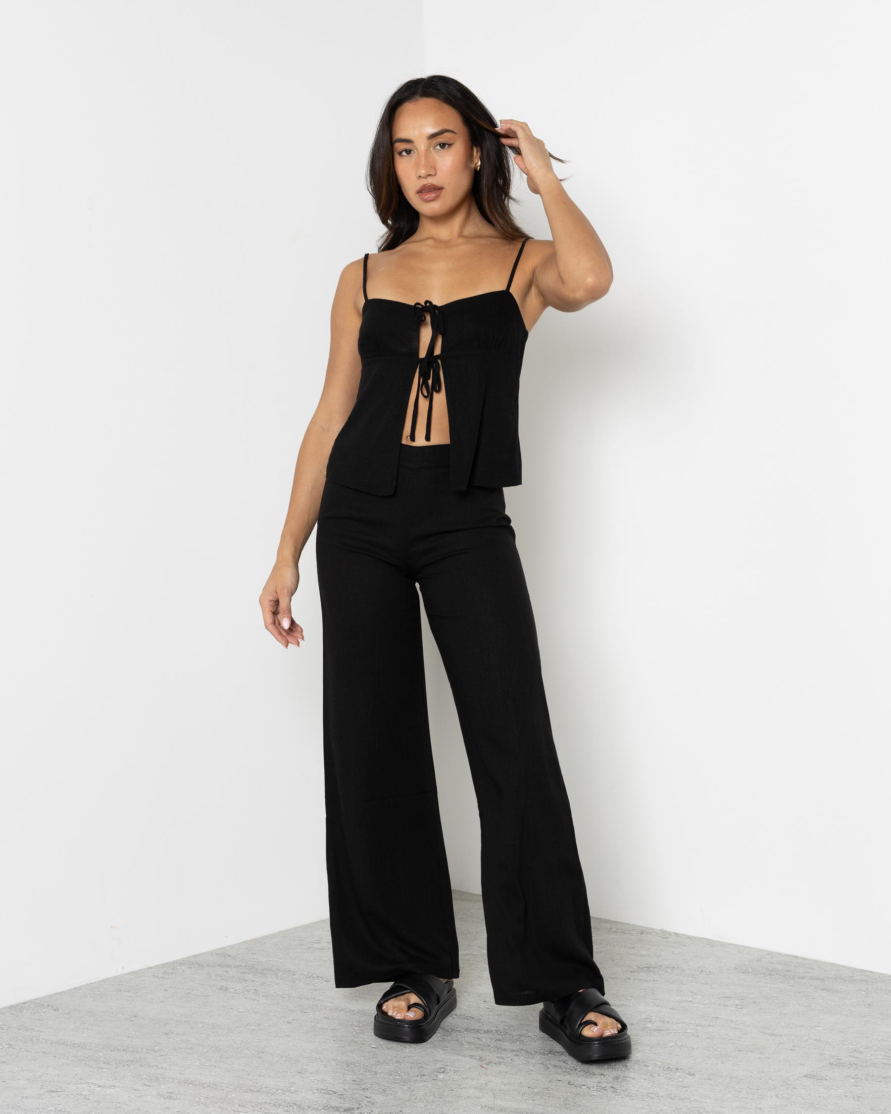 Brighton Hawaii Tie Top