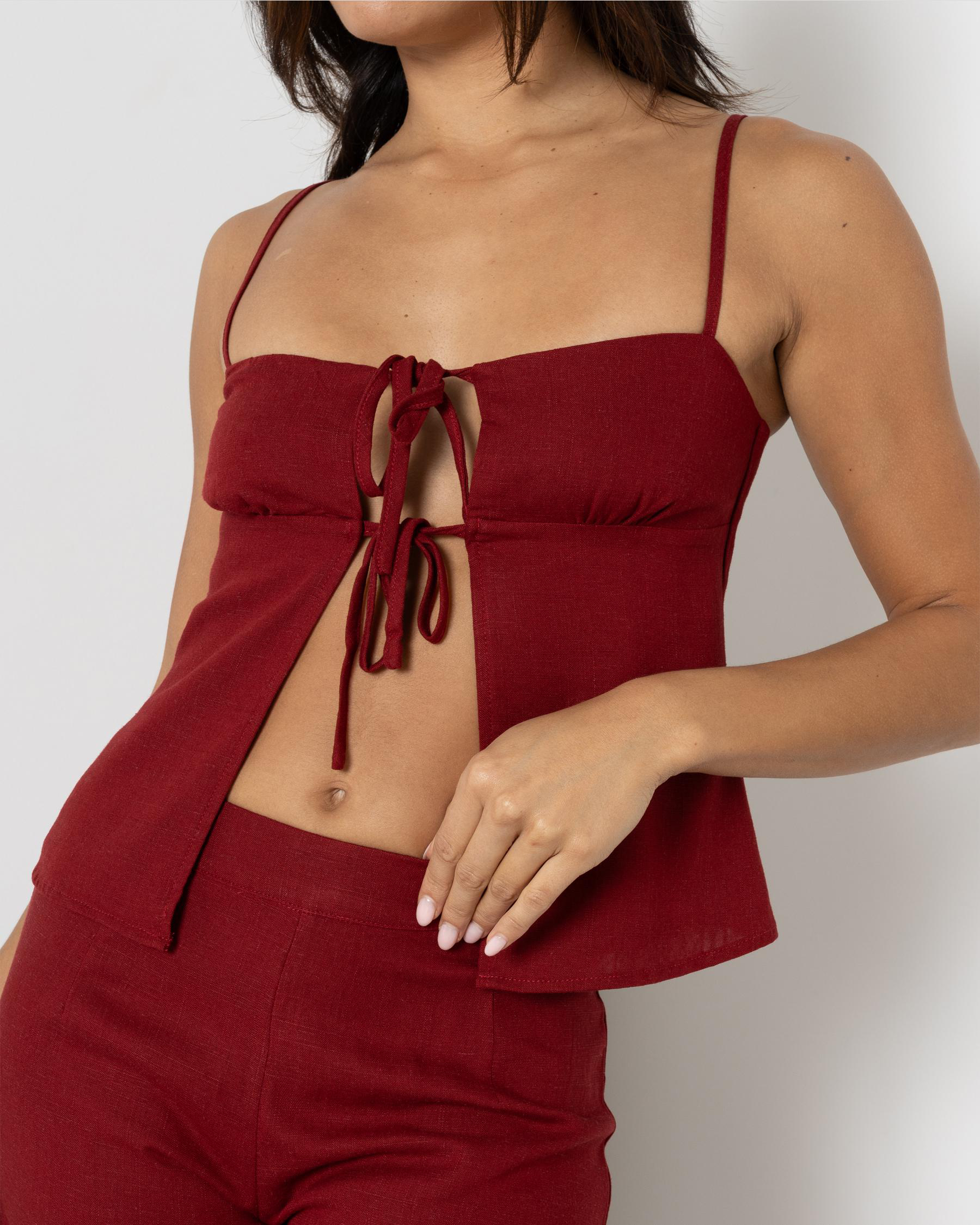 Brighton Hawaii Tie Top