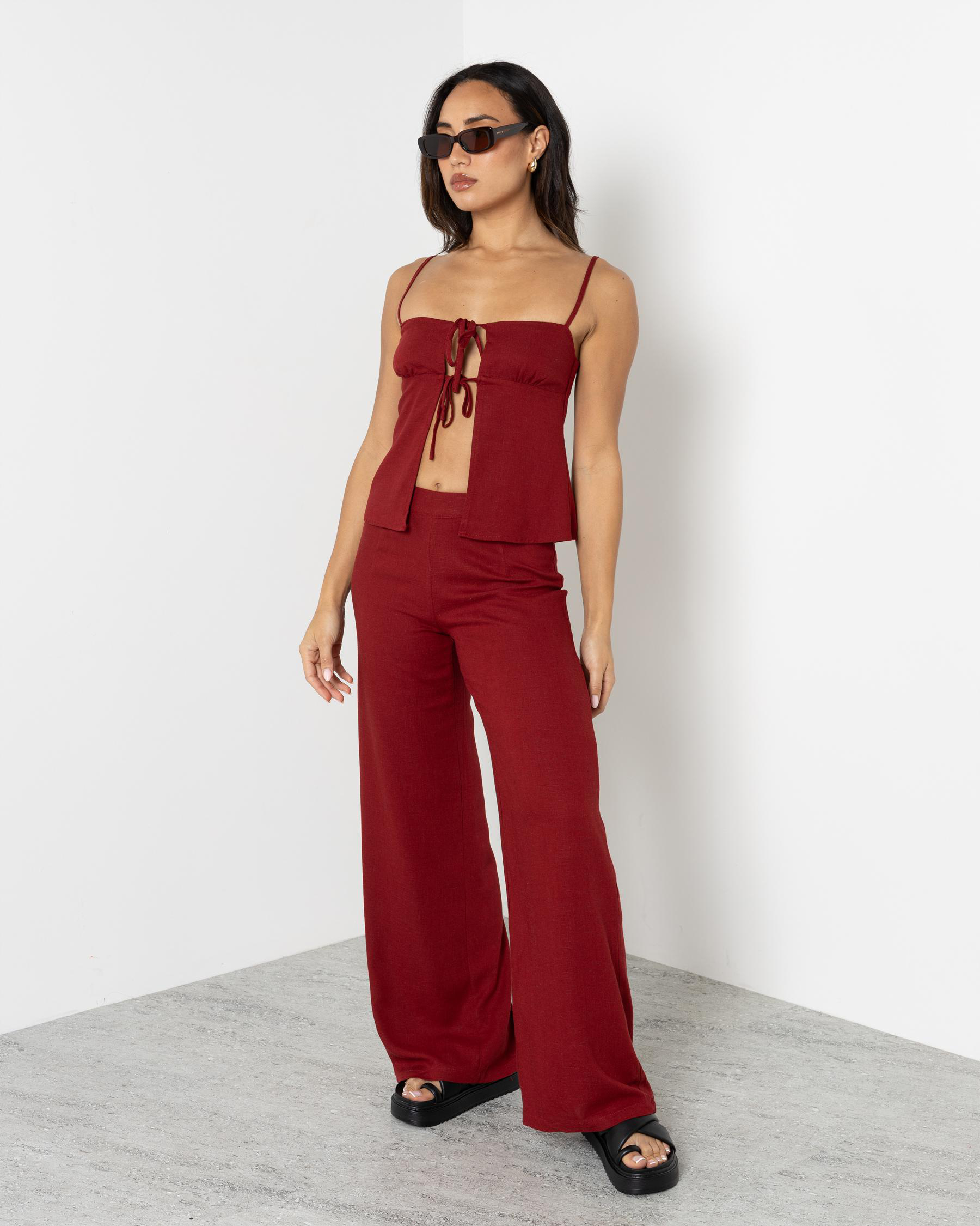 Brighton Hawaii Tie Top