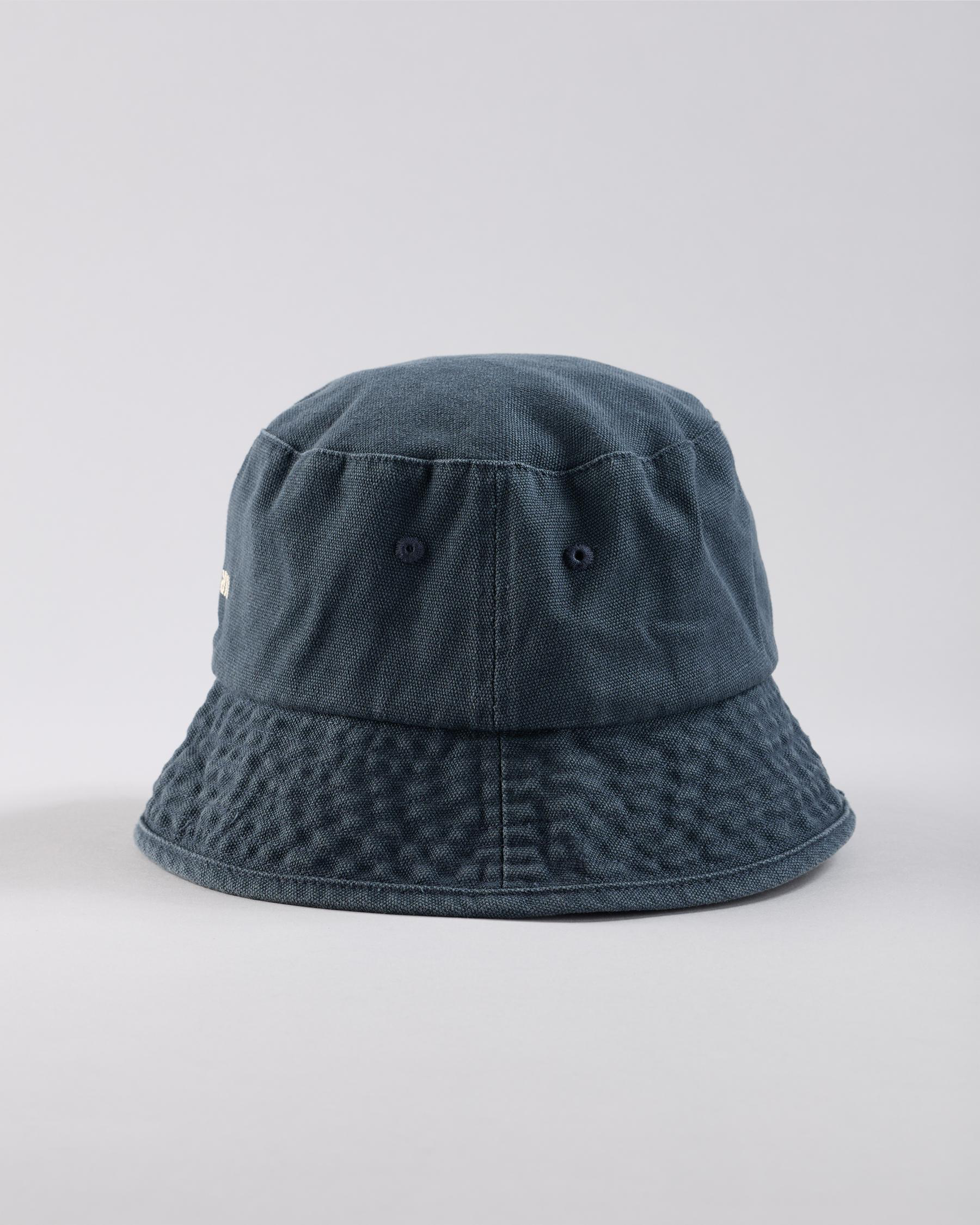 Minimal Bucket Hat