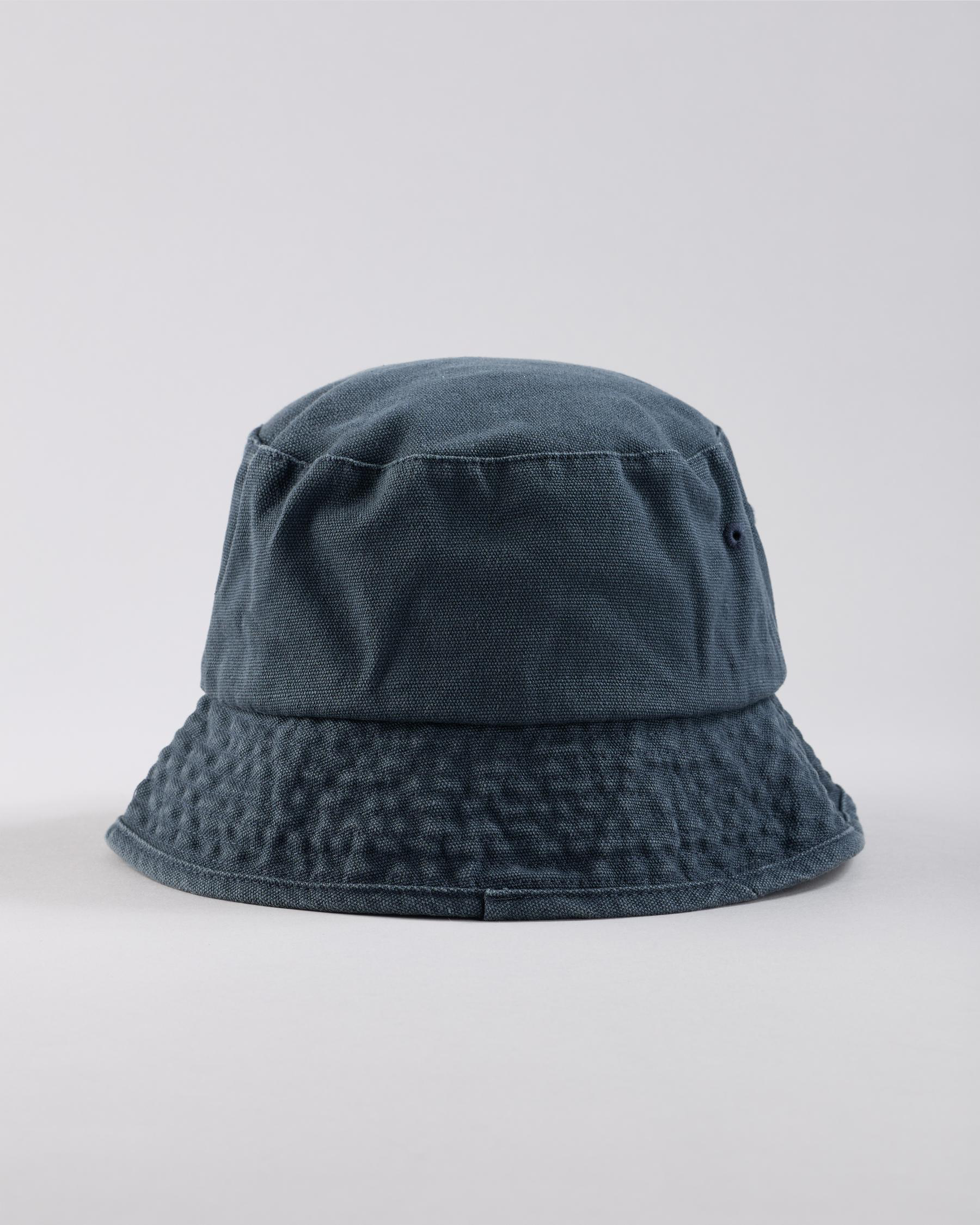 Minimal Bucket Hat