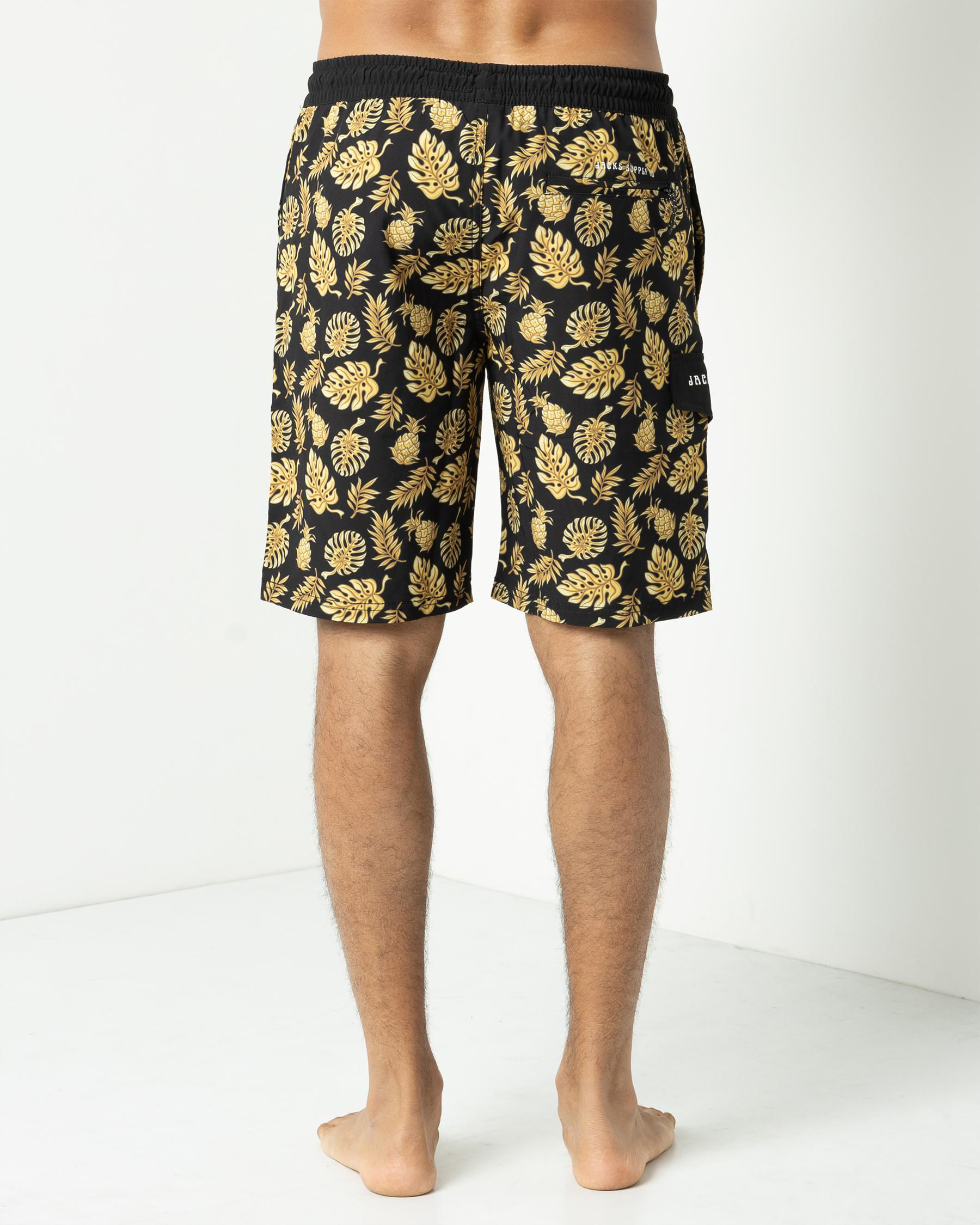 Waikiki Elastic Waist Shorts