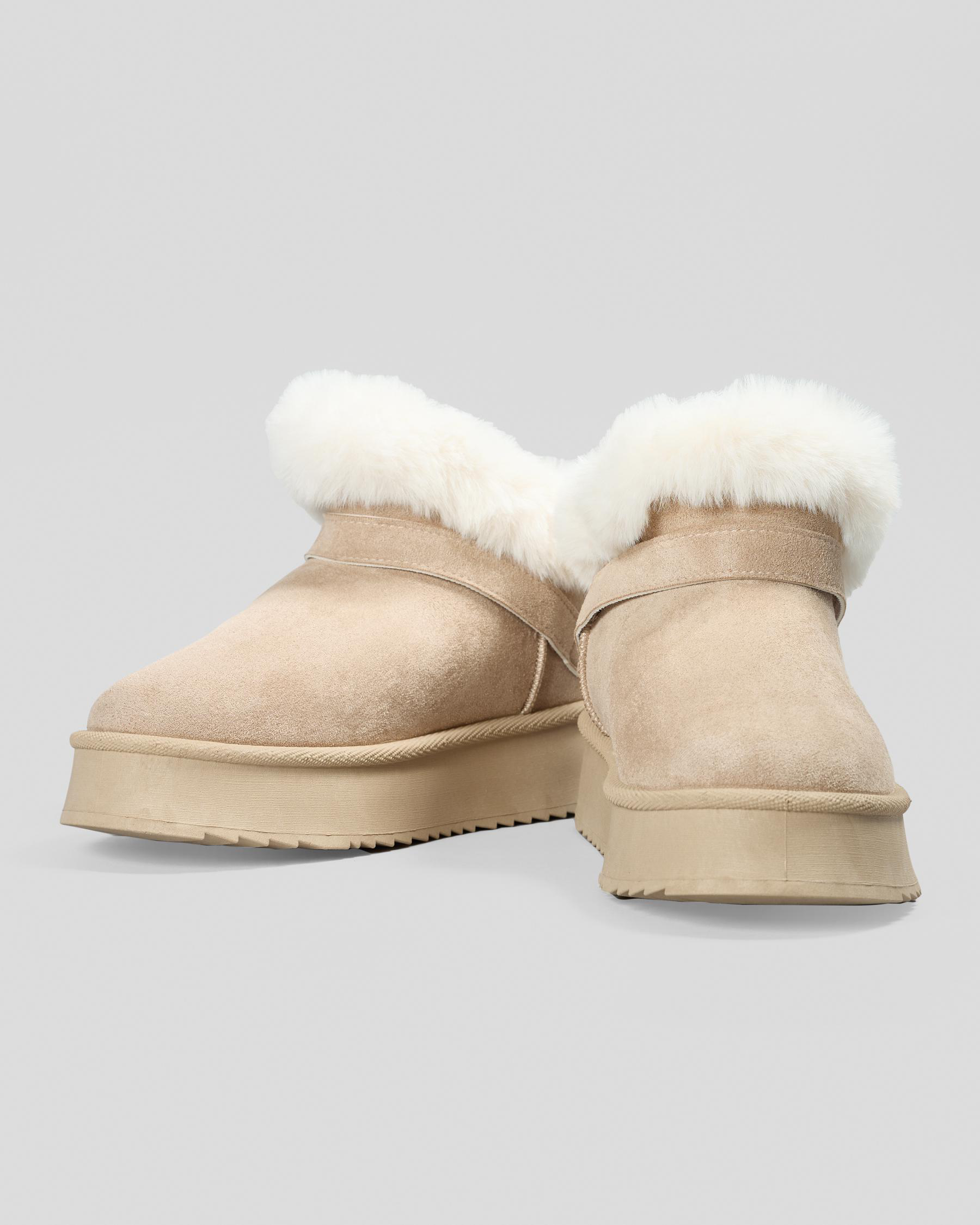 Wyatt Slipper Boots