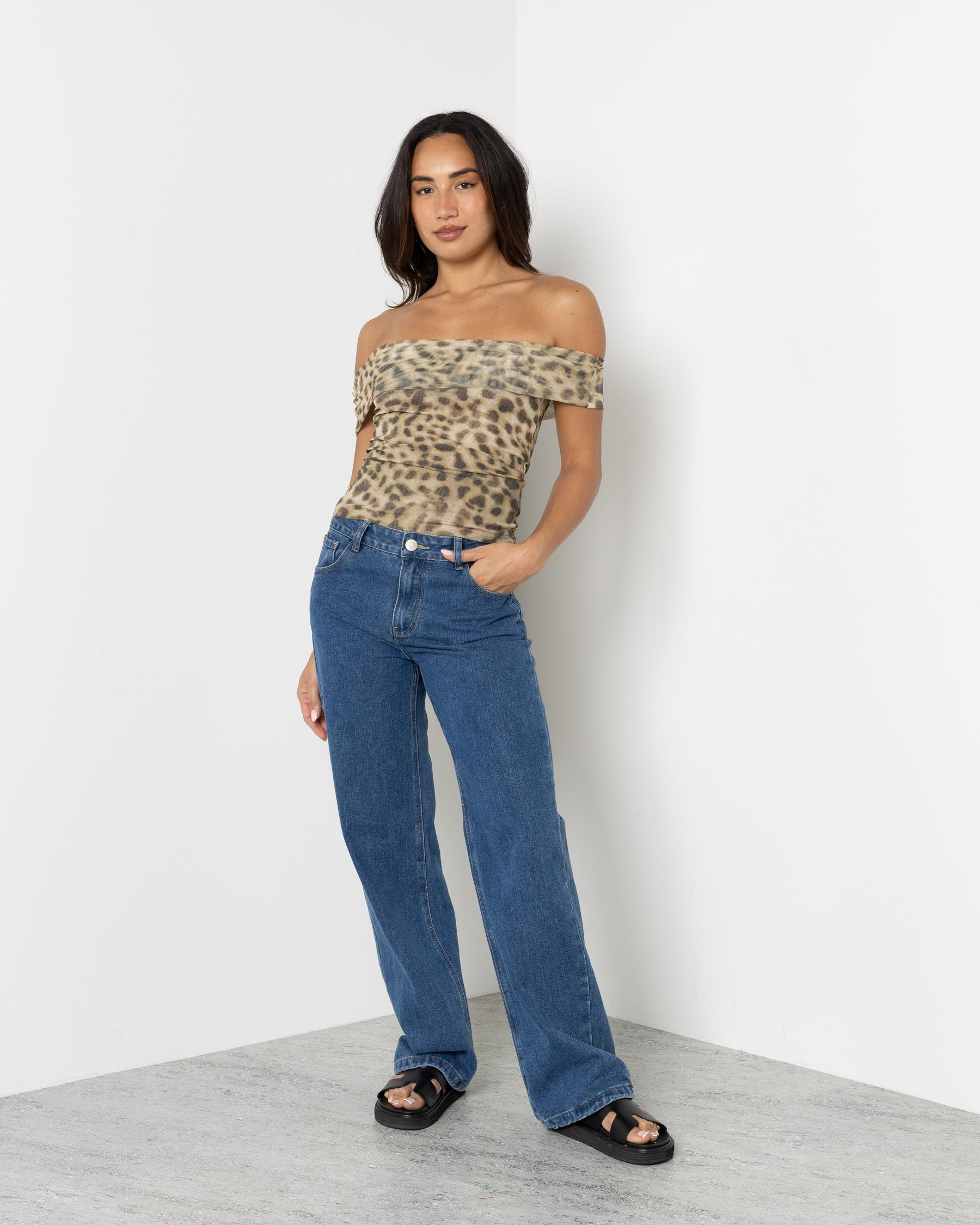 Leo Off Shoulder Top