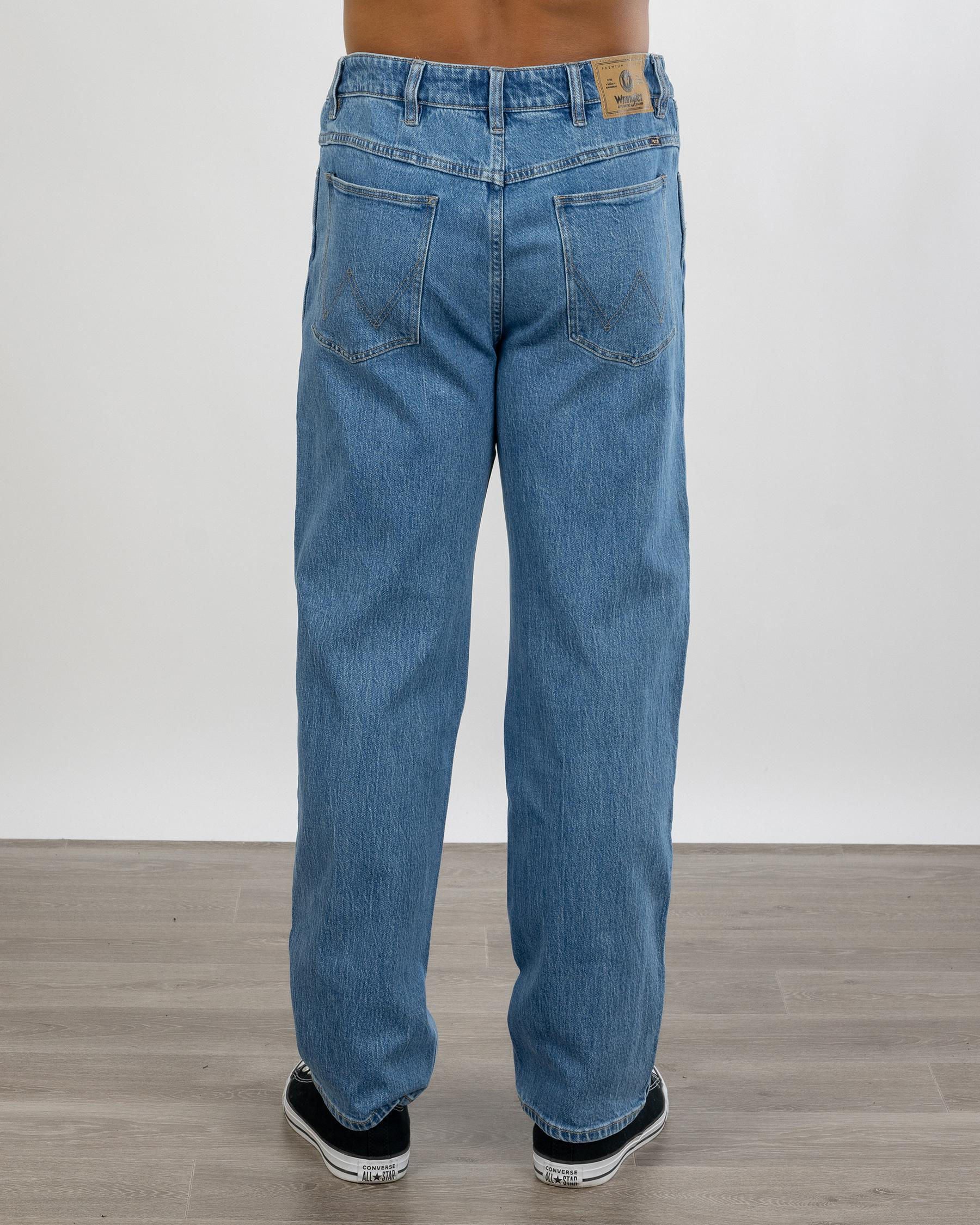 Easy Straight Jeans