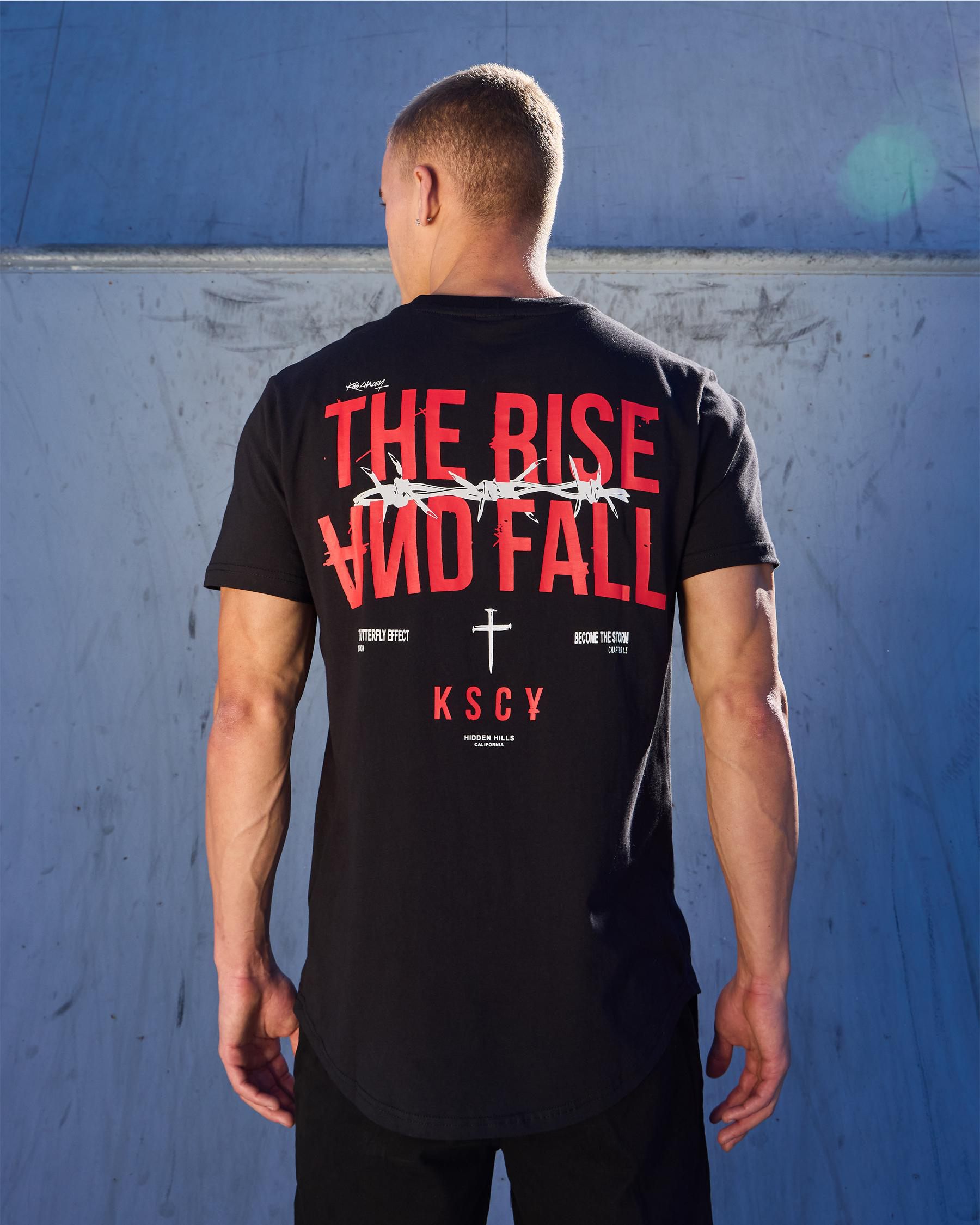 Diluted Dual Curve T-Shirt