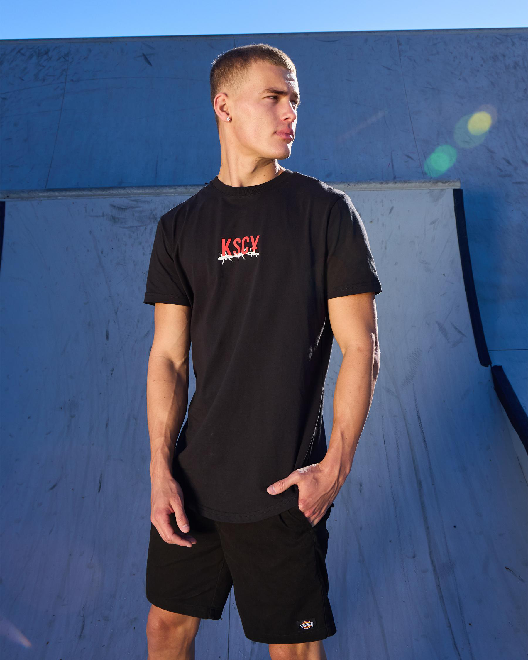 Diluted Dual Curve T-Shirt