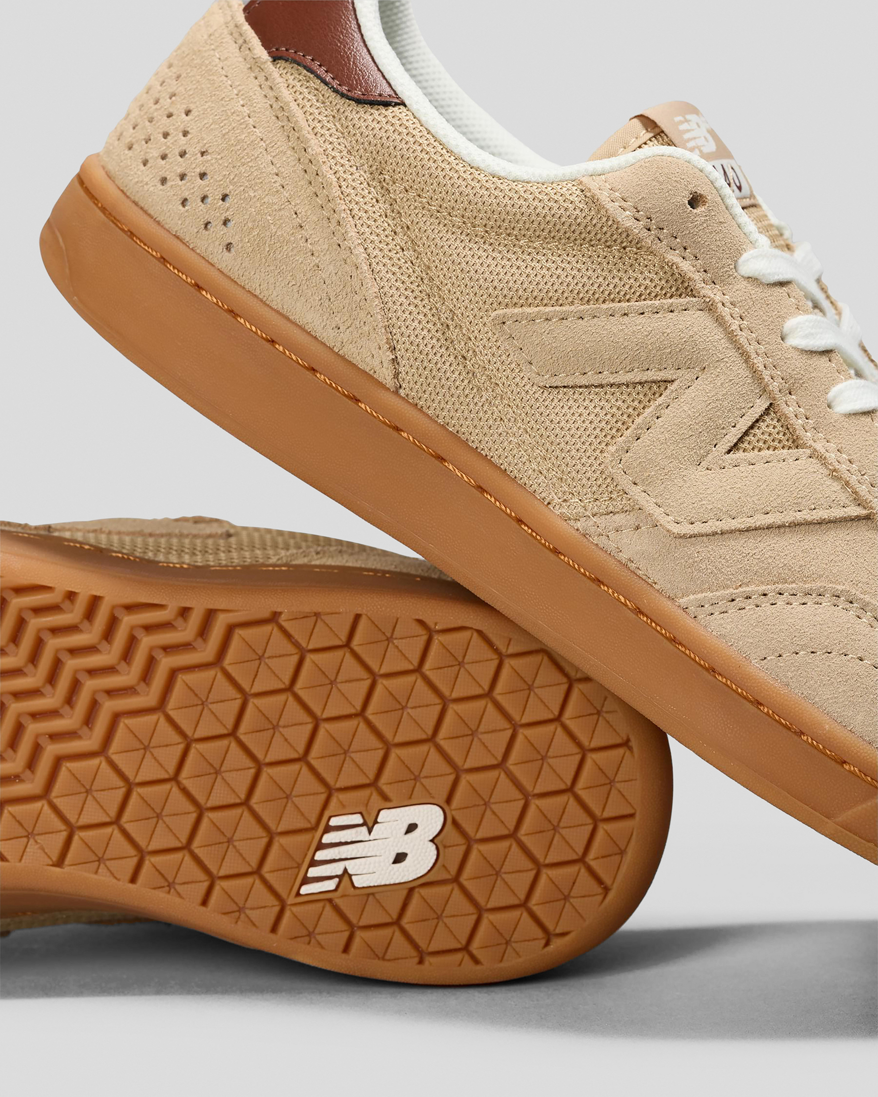 New Balance Womens 440 Shoes