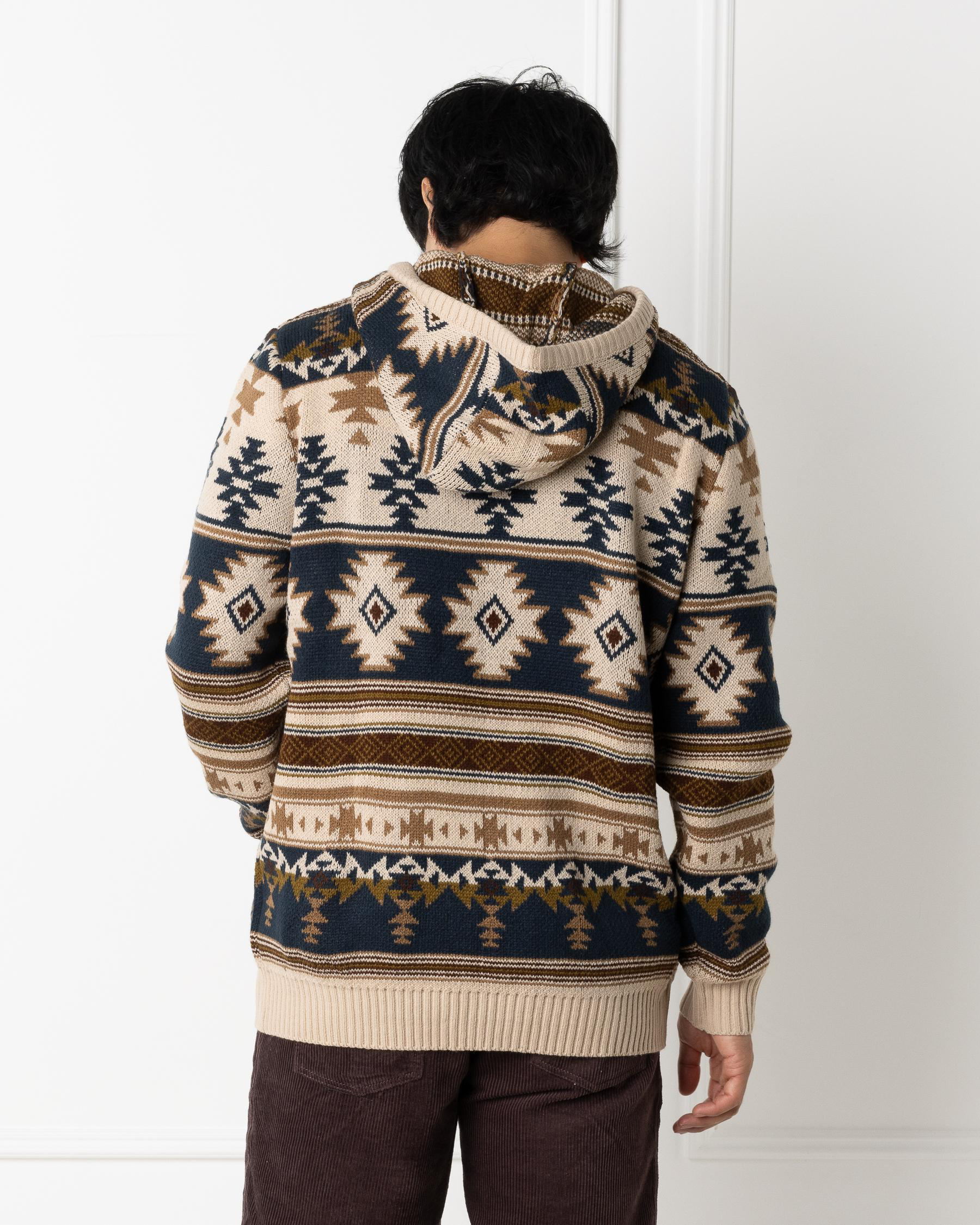 Amulet Knitting Hoodie