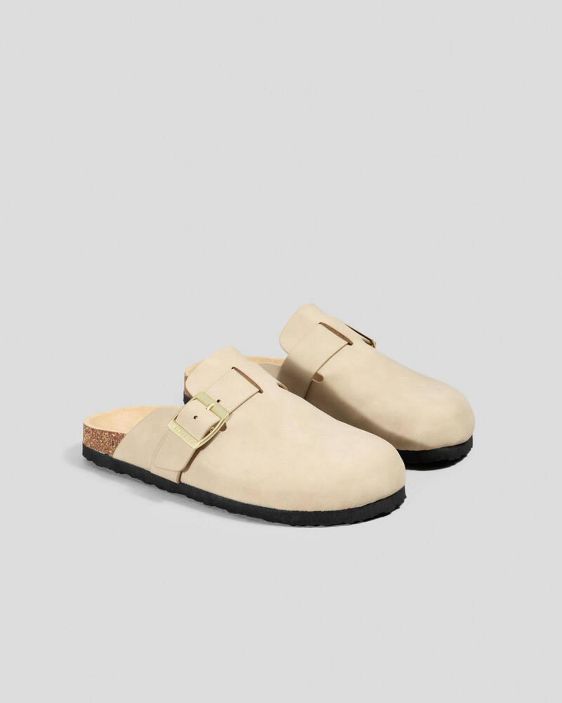 Elias Slide Sandals