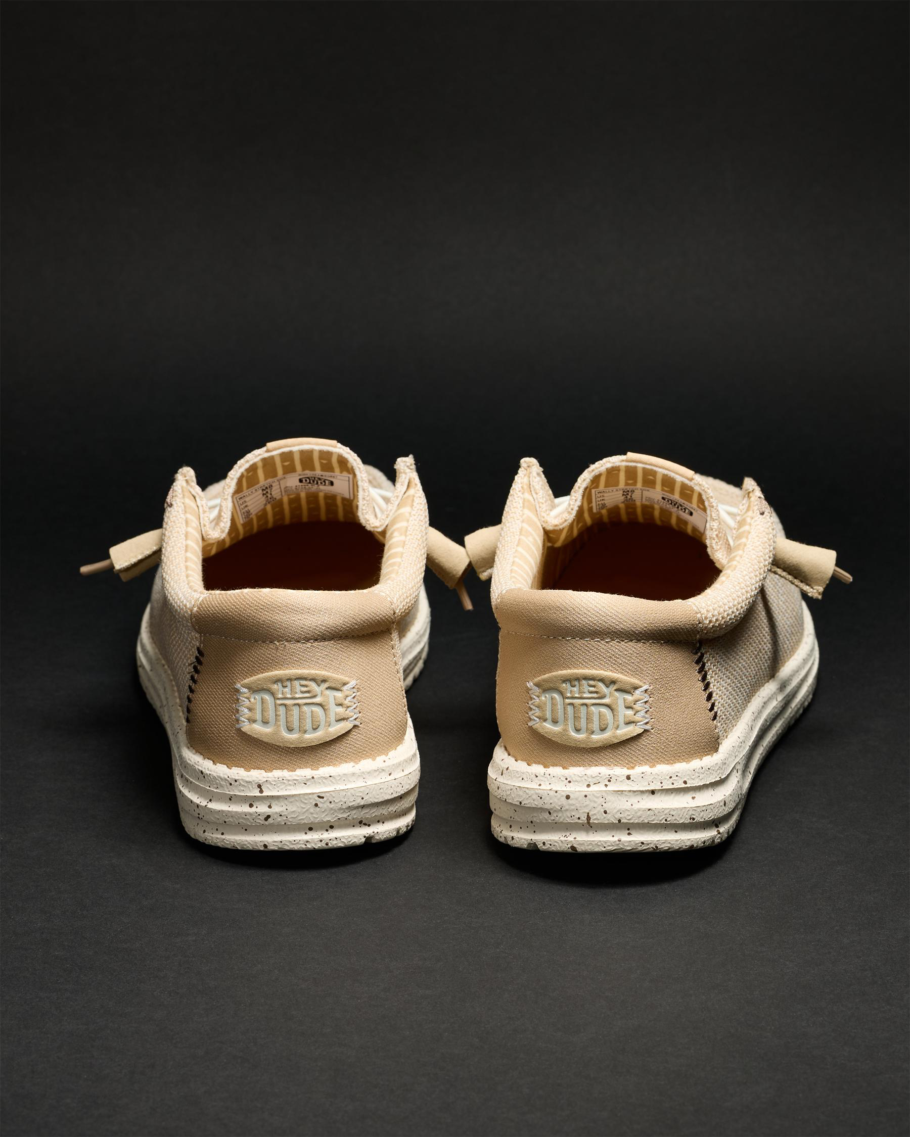 Wally Stretch Sox Shoes