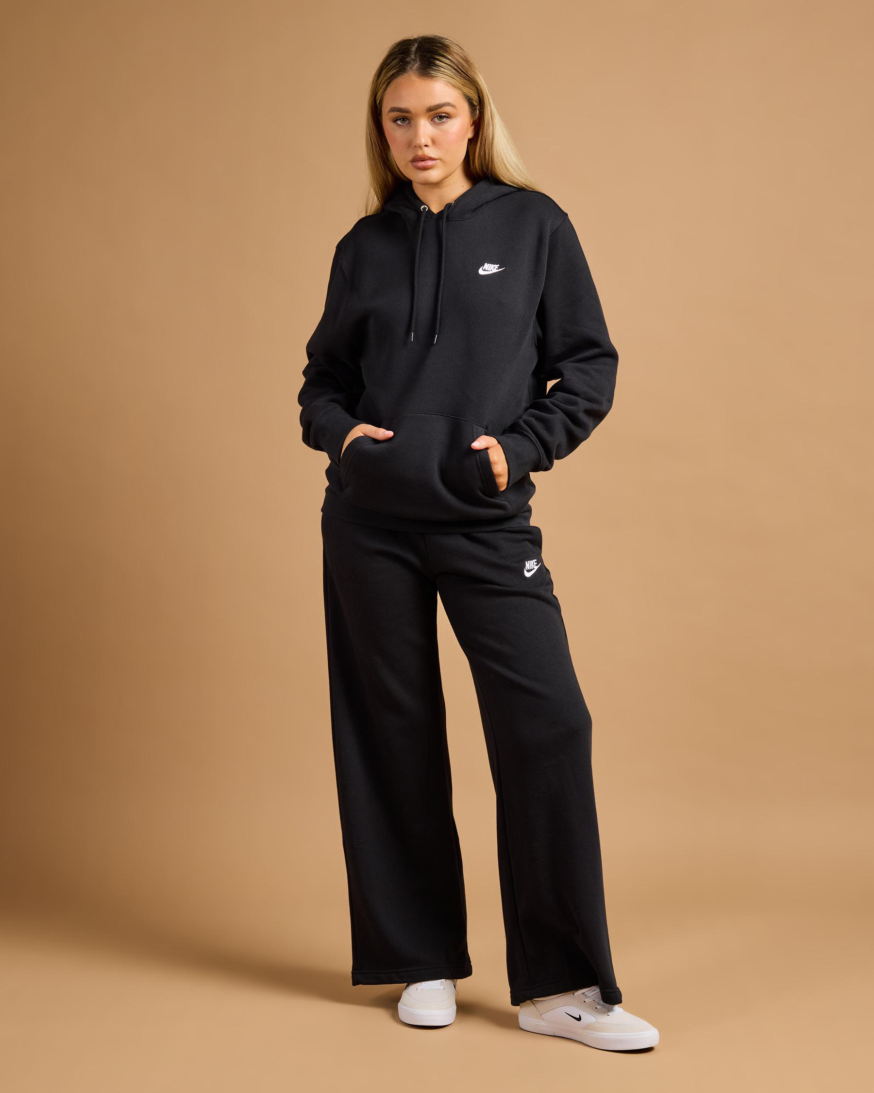 Club Pullover Hoodie