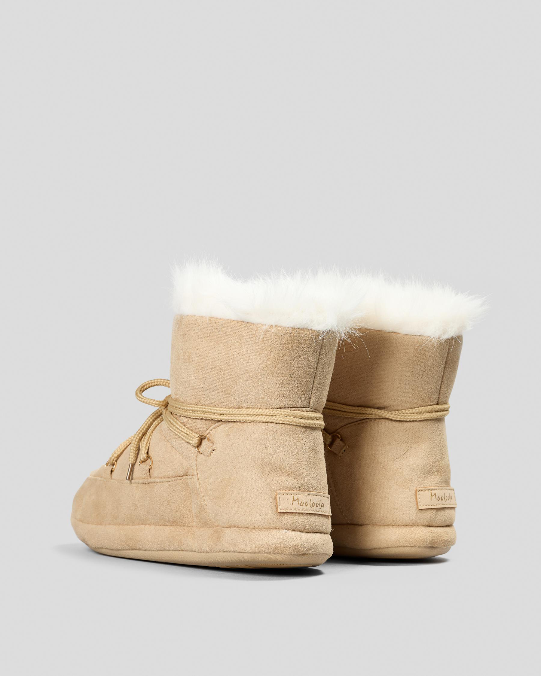 Snowy Slipper Boots