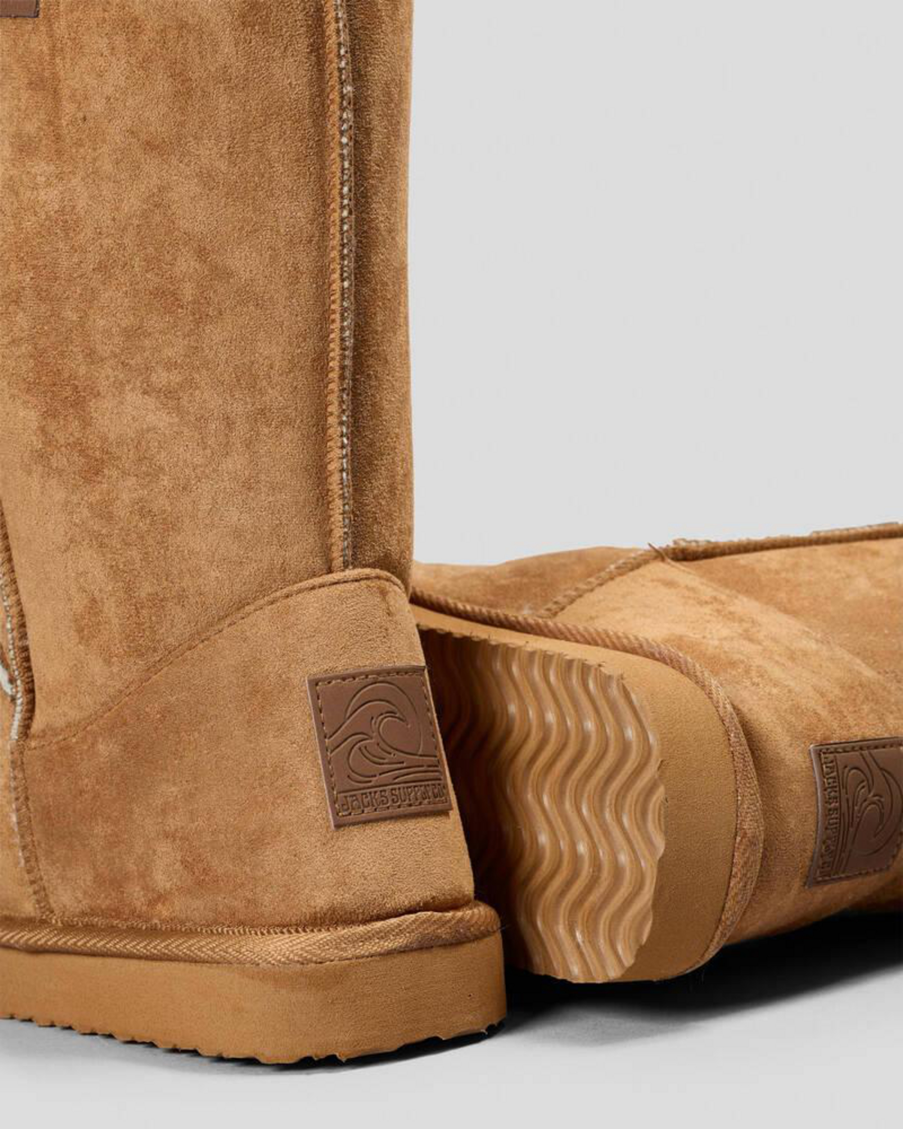 Mammoth Chestnut Boots