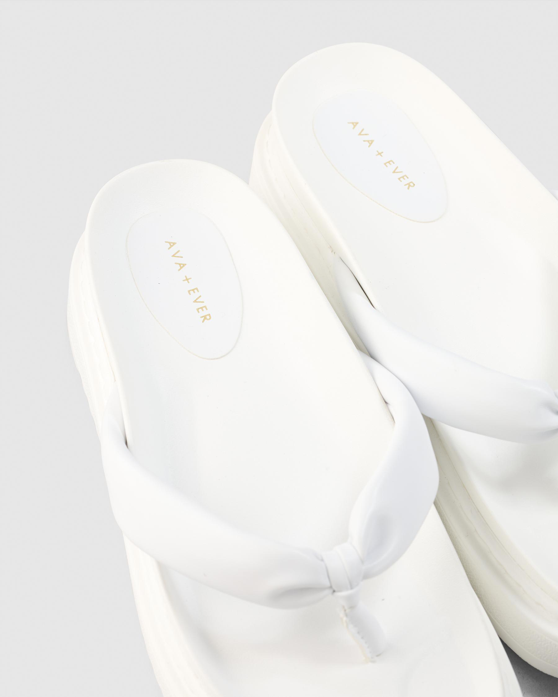 Sandy Flatform Shoes