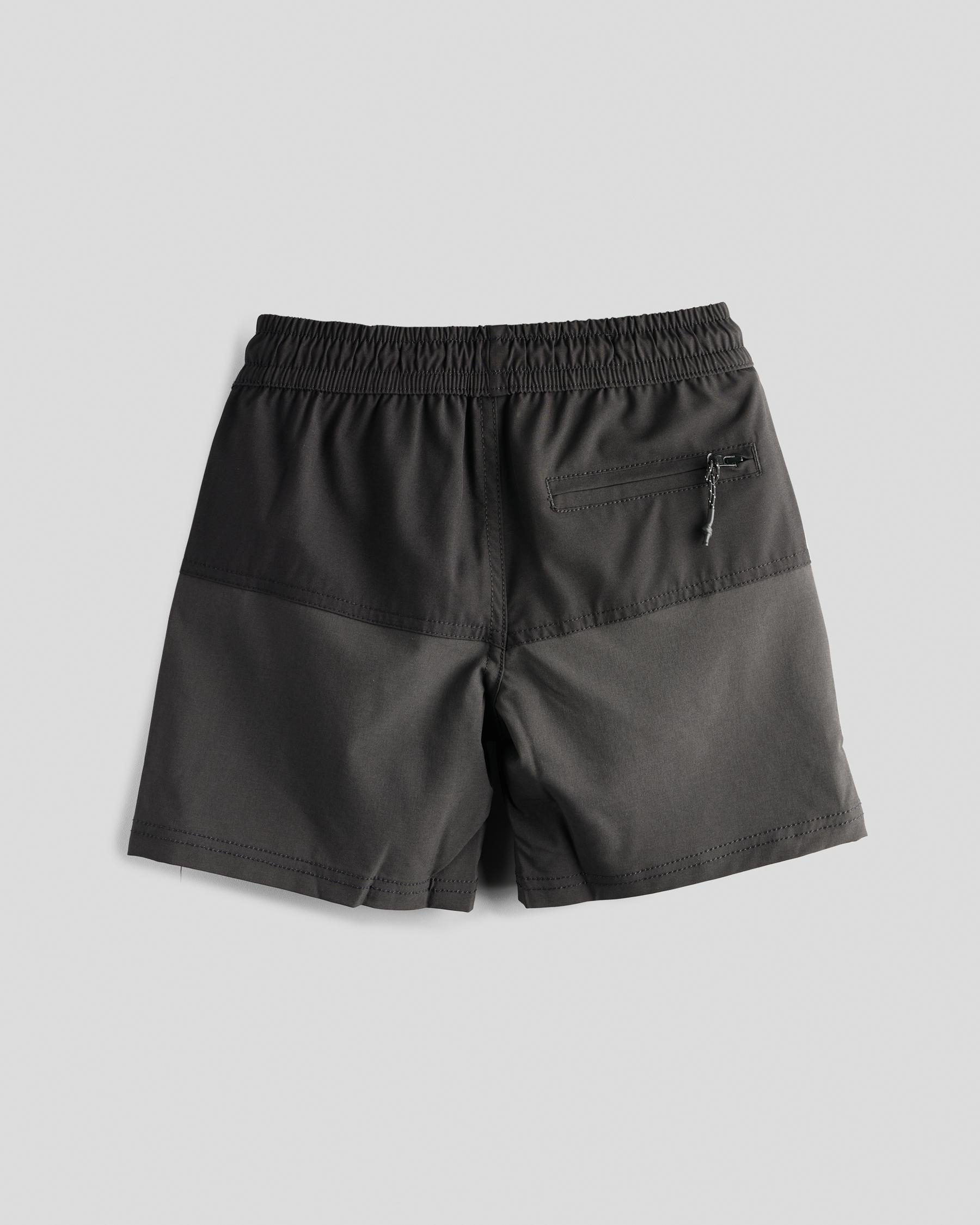 Fissure Elastic Waist Shorts