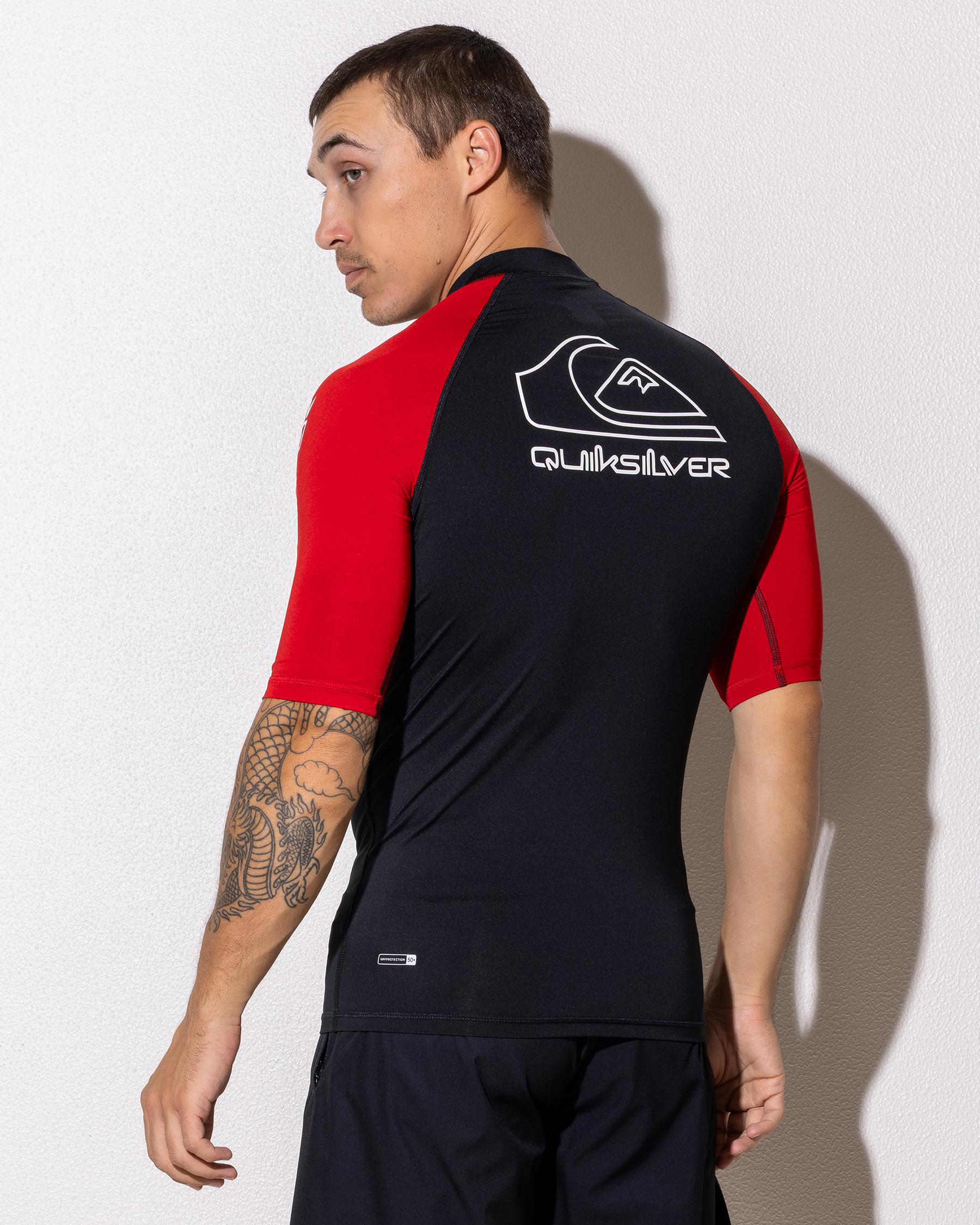 On Tour Short Sleeve Rash Vest