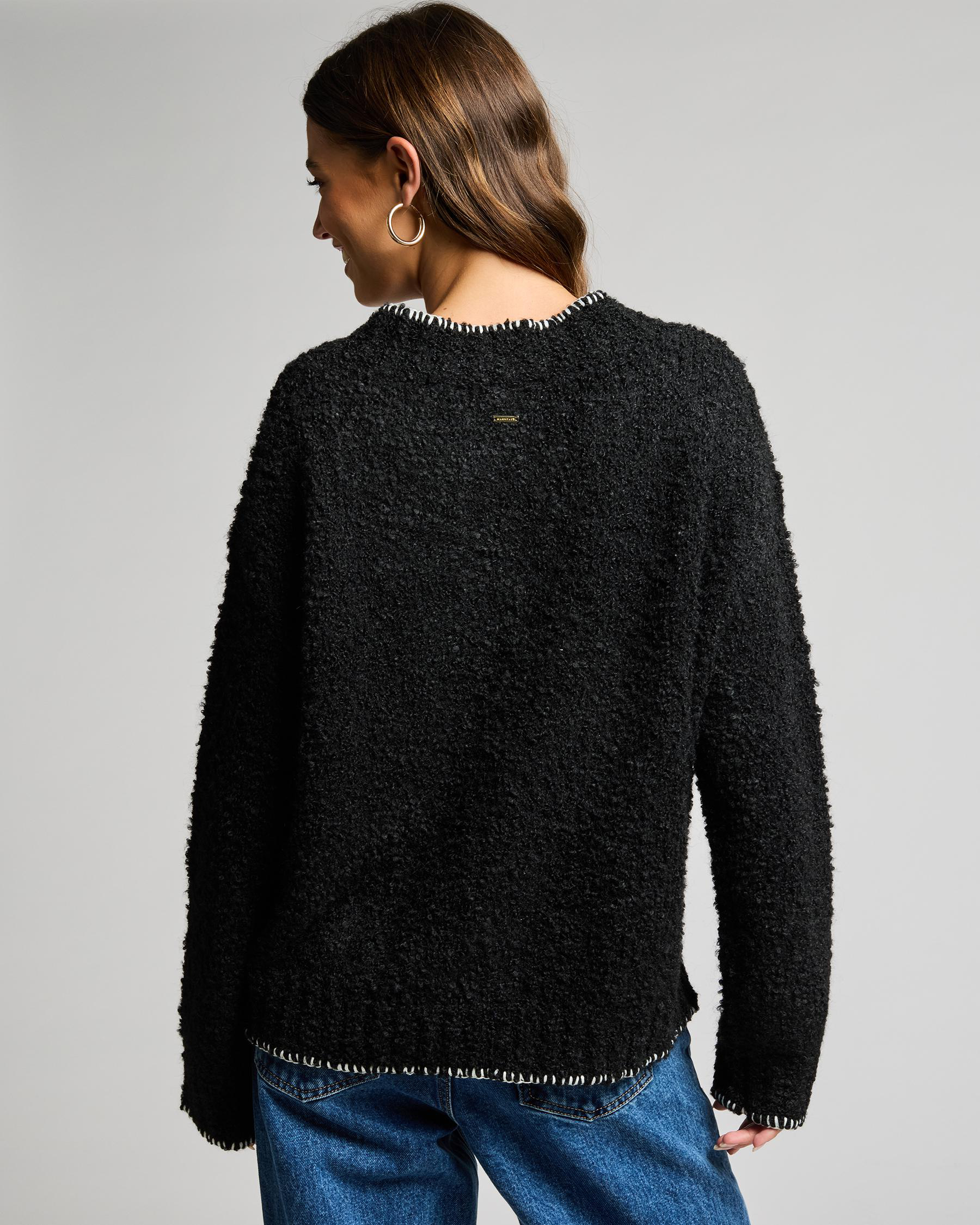 Hunter V-neck Jumper