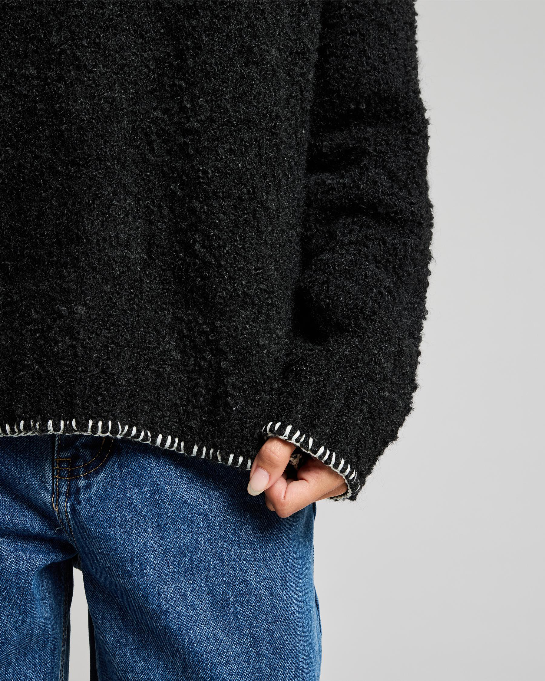 Hunter V-neck Jumper